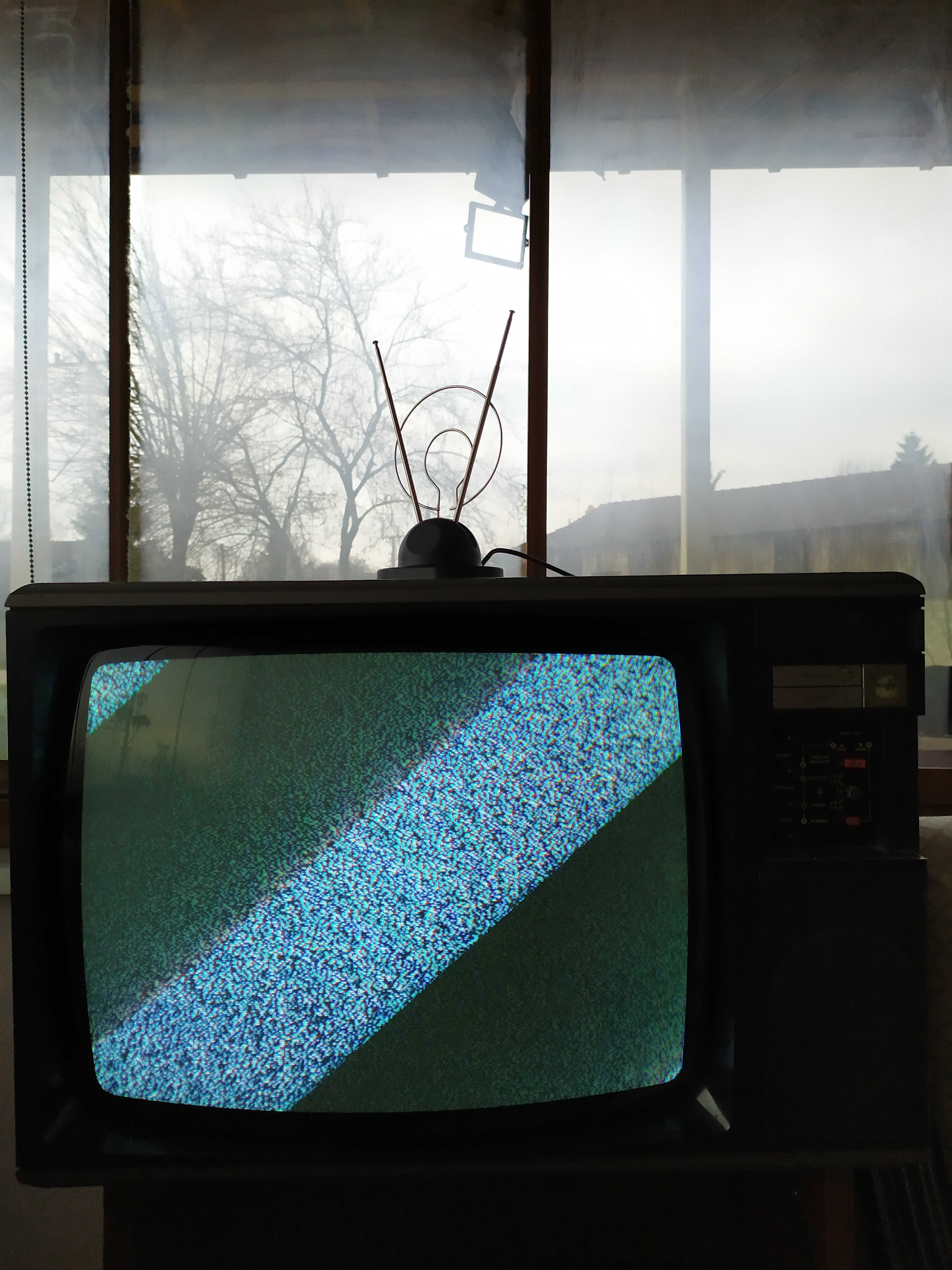 6000x8000 Classic Yellow TV With Blank Screen · Free