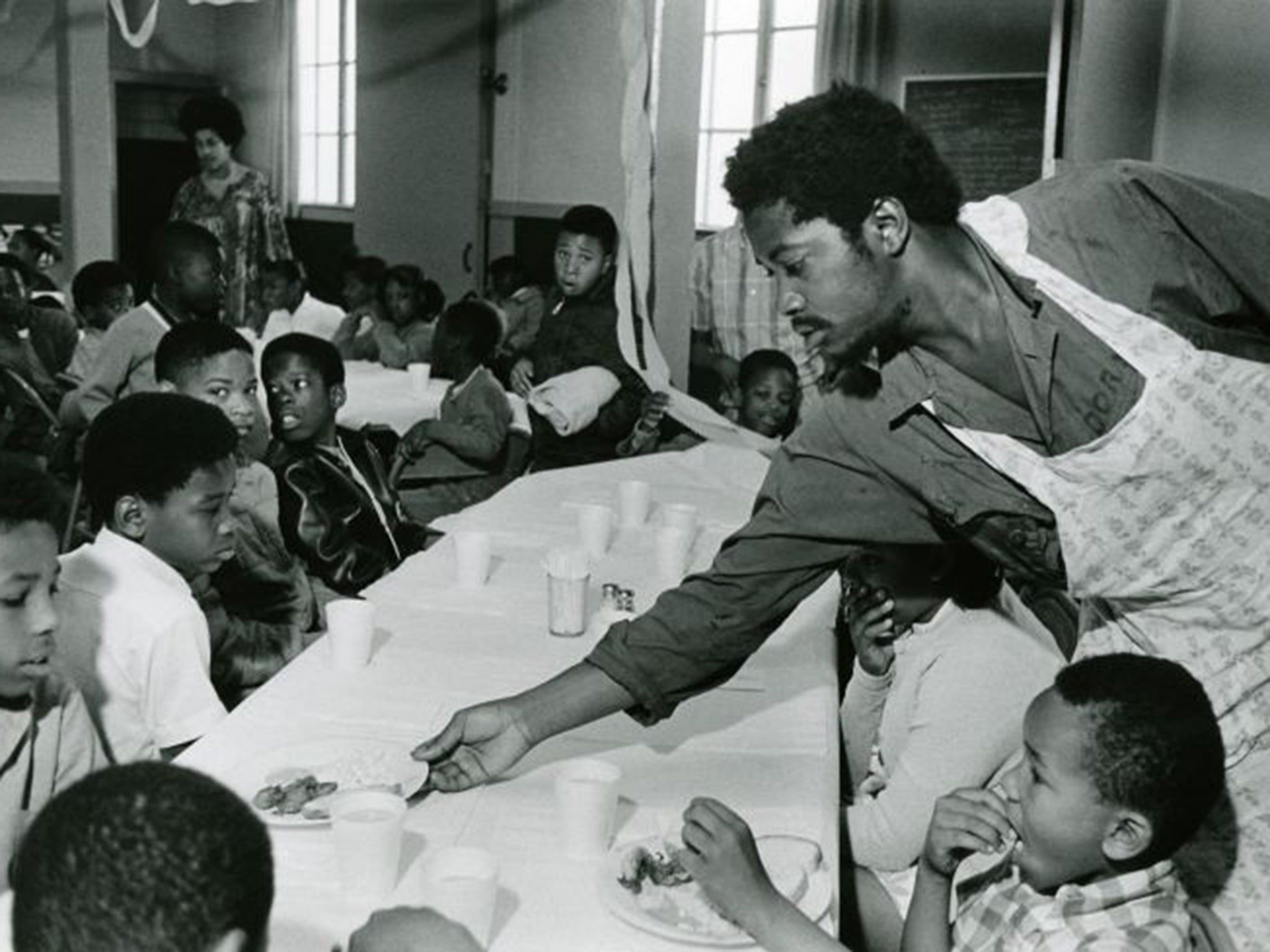 2048x1536 The Black Panthers: Vanguard Of The Revolution, film review