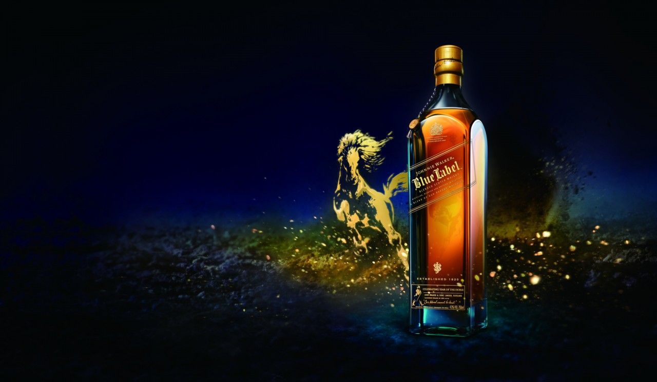 1280x745 JOHNNIE WALKER® BLUE LABEL™ Year Of The Horse Pack