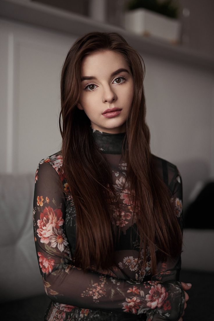 Lush Straight Hair Hairstyles Wallpaper Illustration Lush Straight Hair Hairstyles Wallpaper Illustration