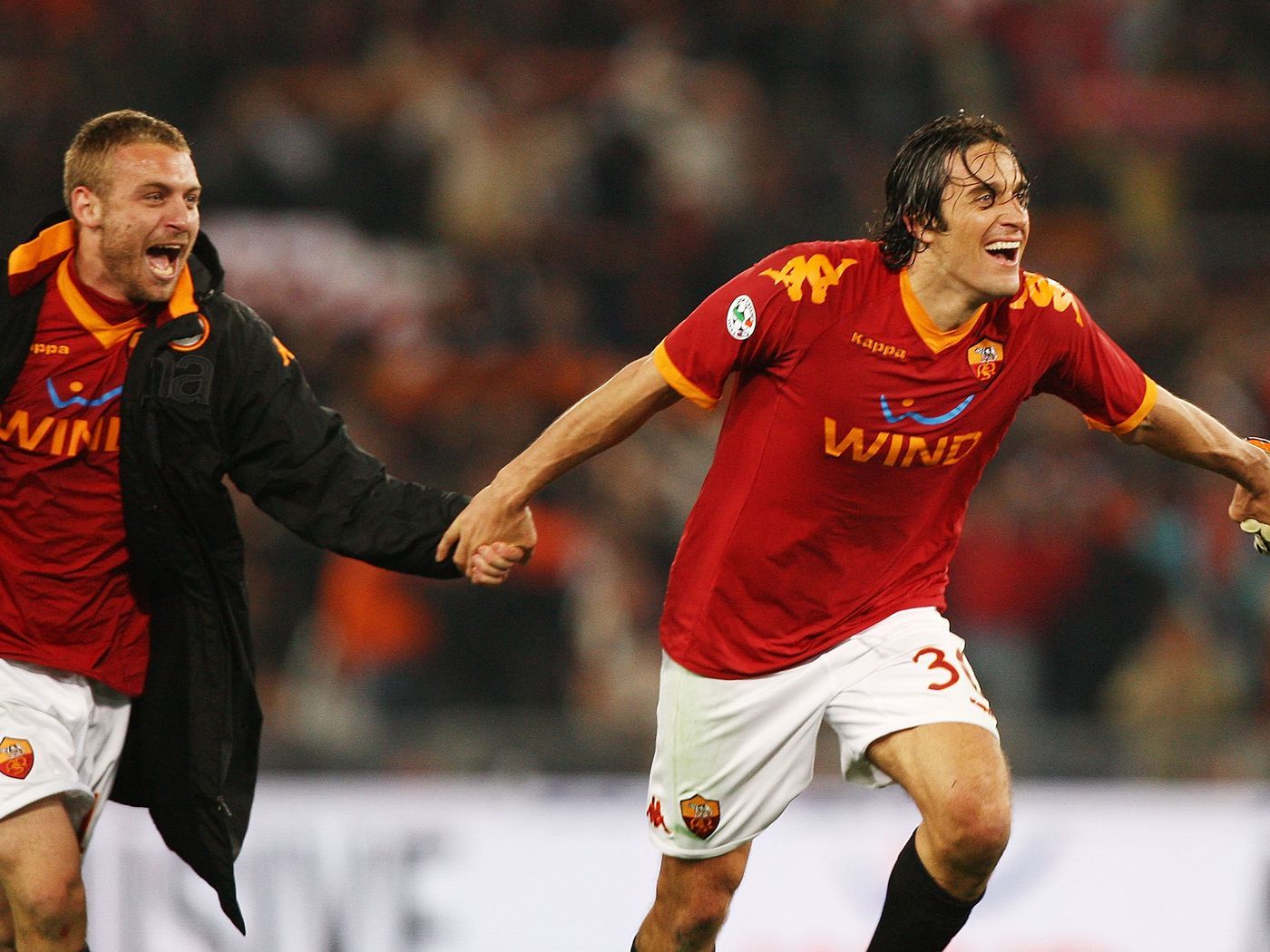 Luca Toni Wallpapers - Top Free Luca Toni Backgrounds - WallpaperAccess