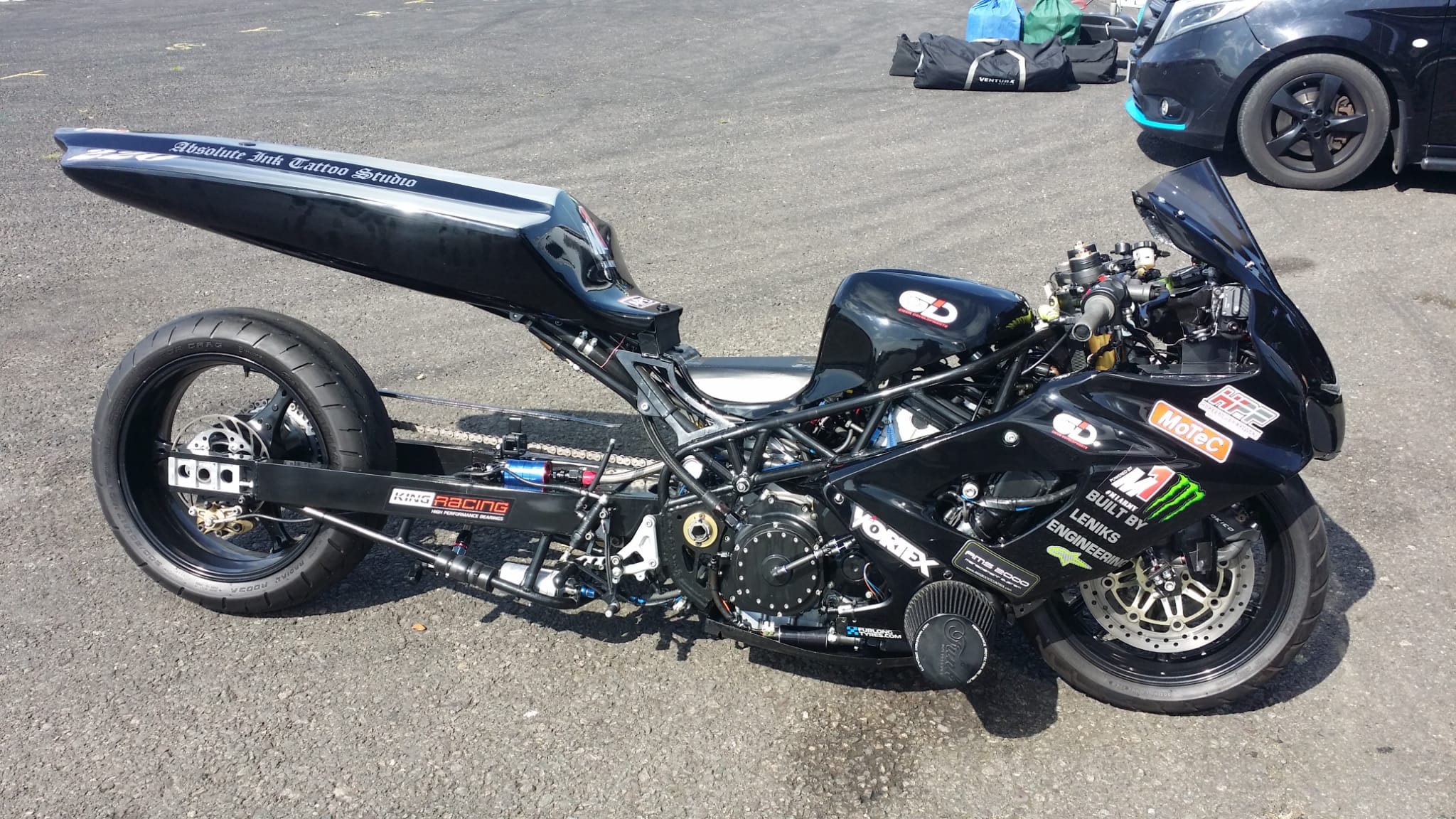 2048x1152 Drag Bike By Leniks