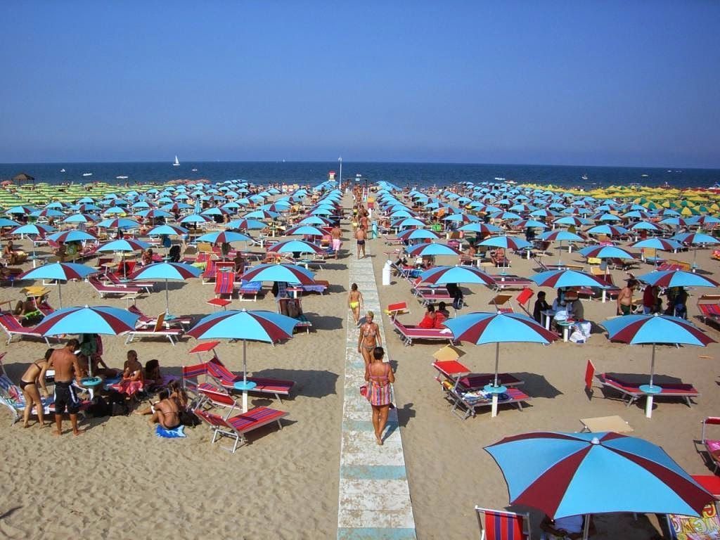 1024x768 Rimini is A class Italian Beach:. Italian beaches, Rimini italy, Rimini