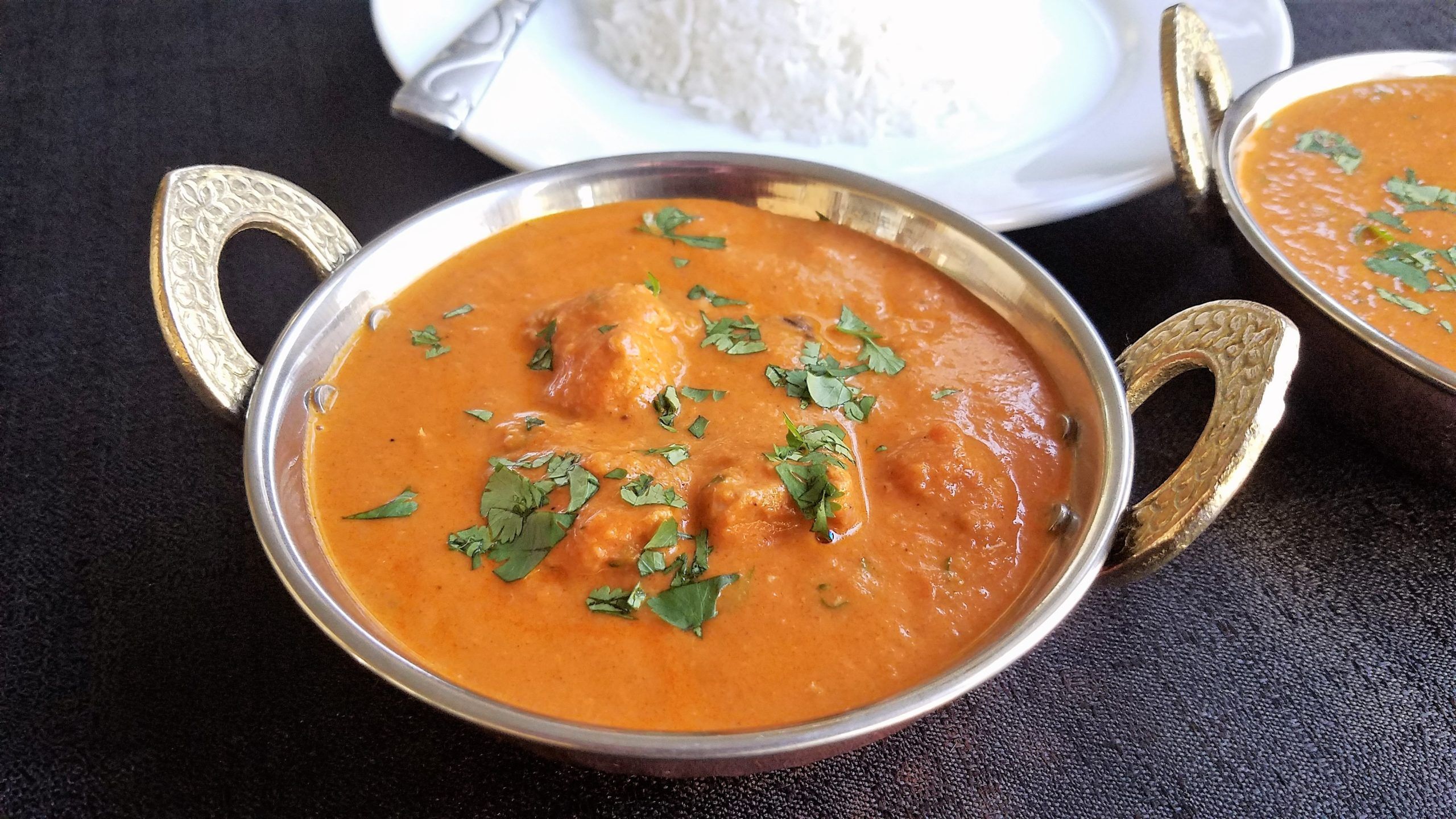 2560x1440 Chicken Tikka Masala & Vodka