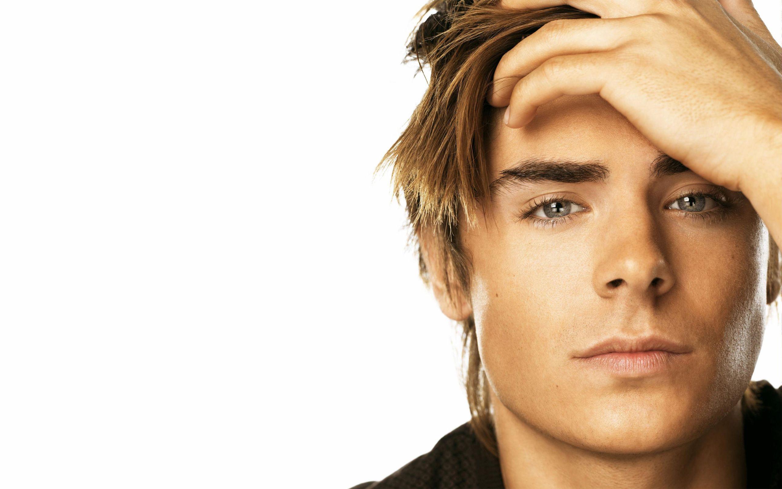 2560x1600 Zac Efron HD Wallpaper and Background Image