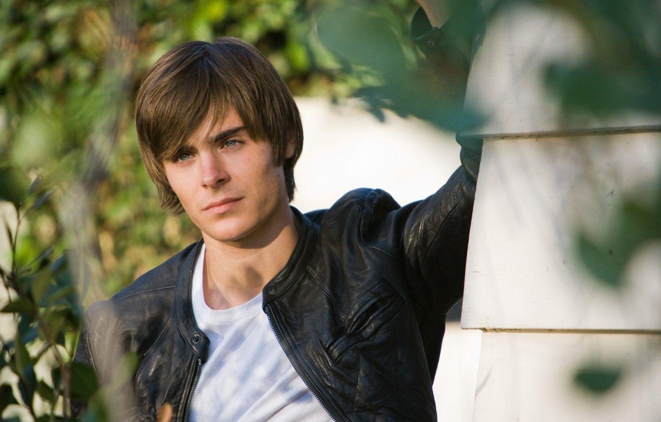 1332x850 Wallpaper look, face, the inscription, hair, actor, male