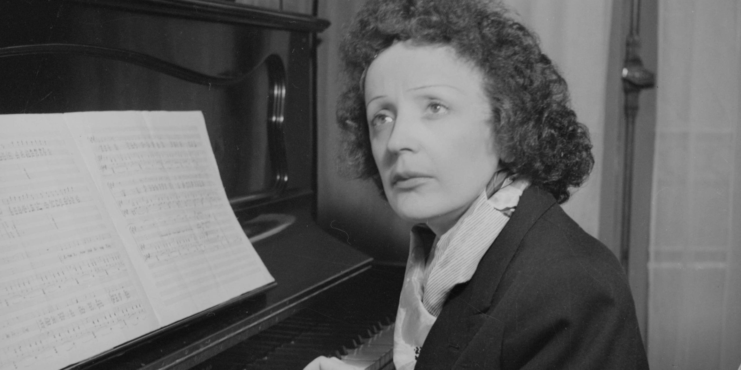 2560x1280 AI Driven Édith Piaf Biopic Coming From Warner Music Group