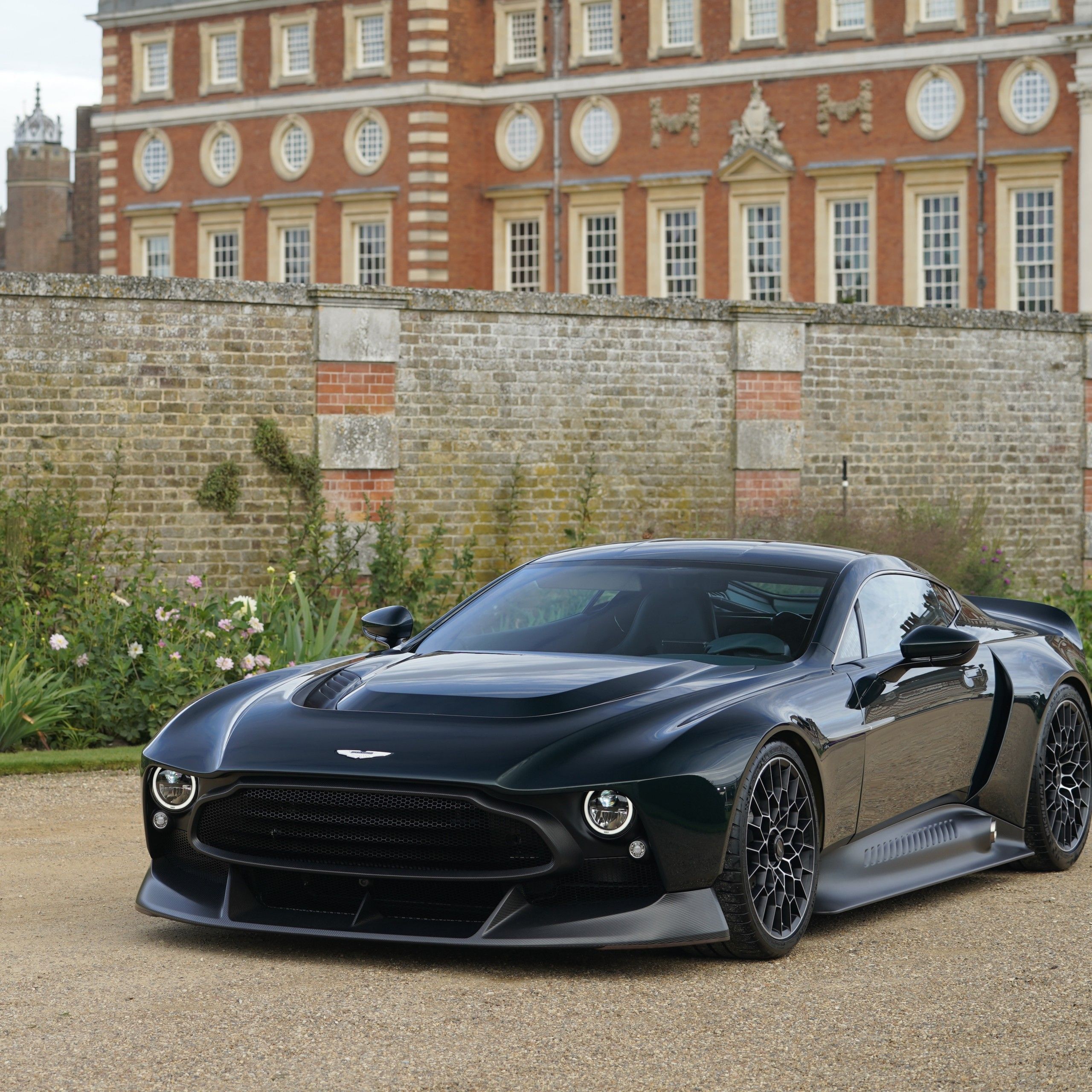 2560x2560 Aston Martin Victor Wallpaper