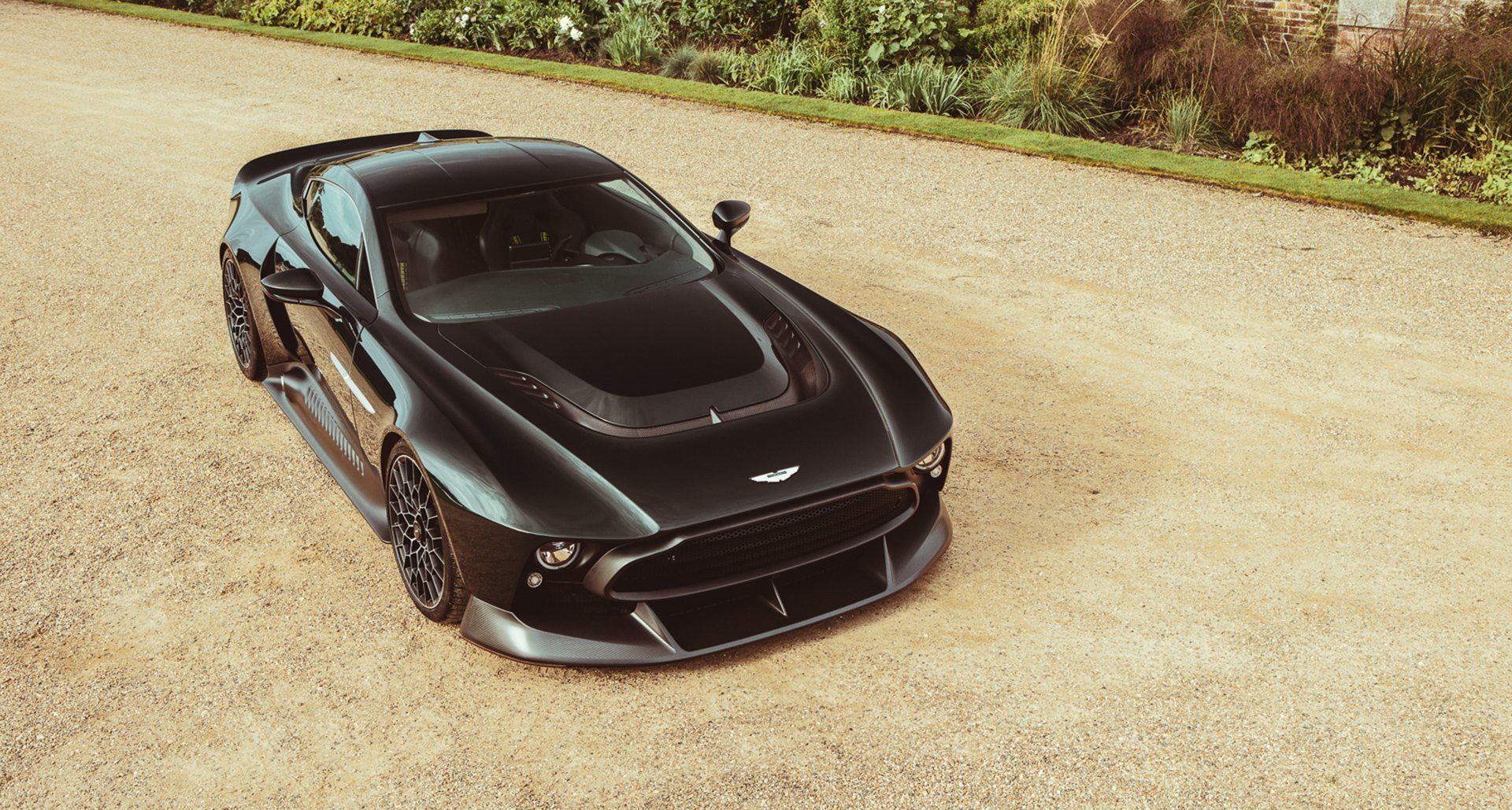 1920x1029 Aston Martin Victor: 1 Of 1 Hypercar Built From Vulcan And One 77 Parts