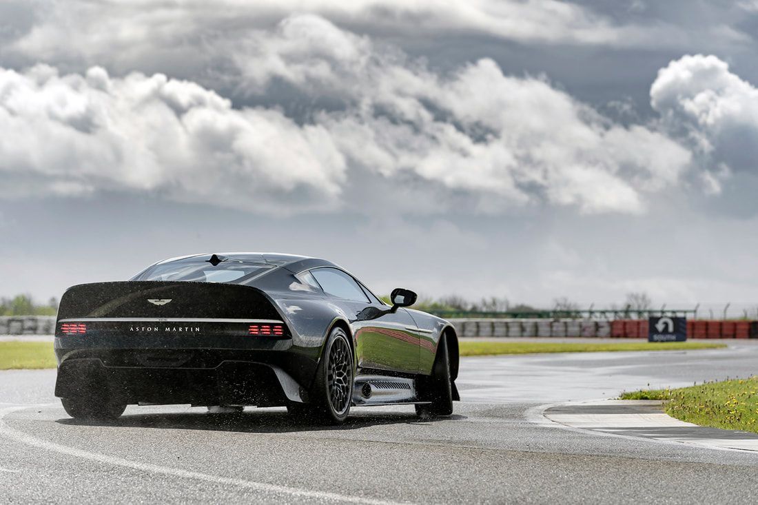1100x733 Aston Martin Victor