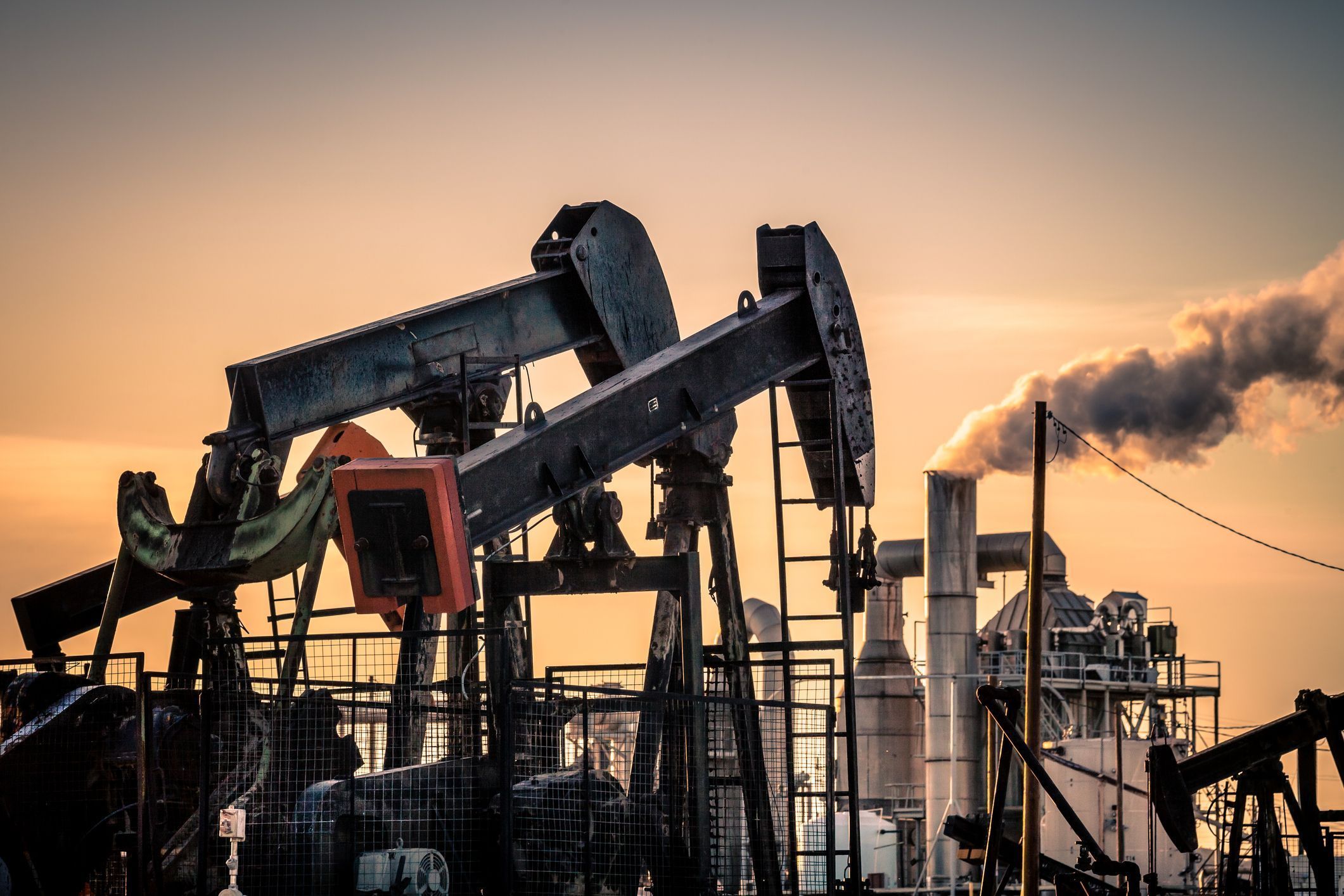 2121x1414 Blatant Lies': Pro Oil Petition Drive In California Under Scrutiny For Allegations Of Misleading The Public
