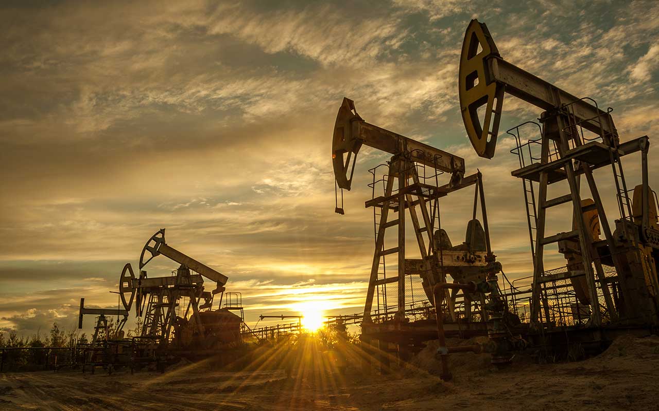 1280x800 Oil & Gas. Howard Cunningham Houchin & Turner LLP