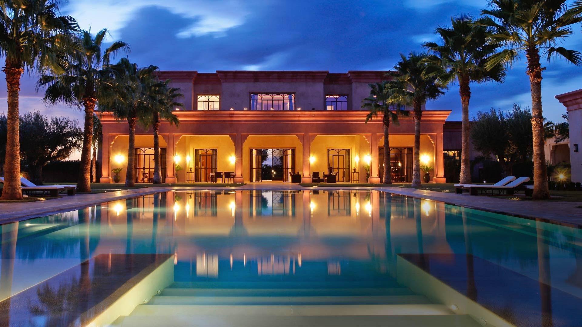 1920x1080 Luxury House Wallpaper
