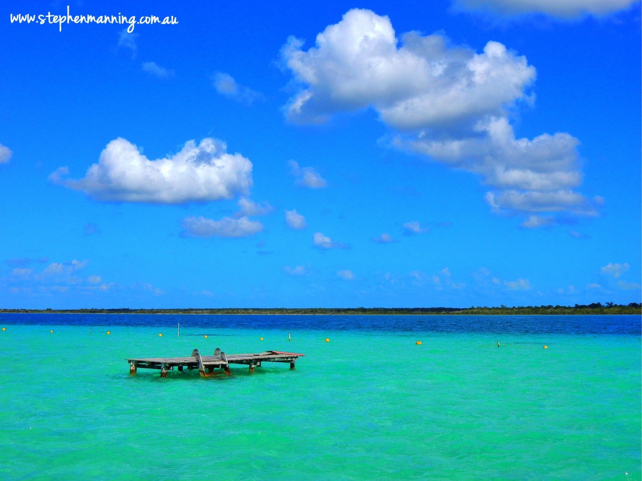 2048x1536 Lake Bacalar in Quintana Roo and Activities