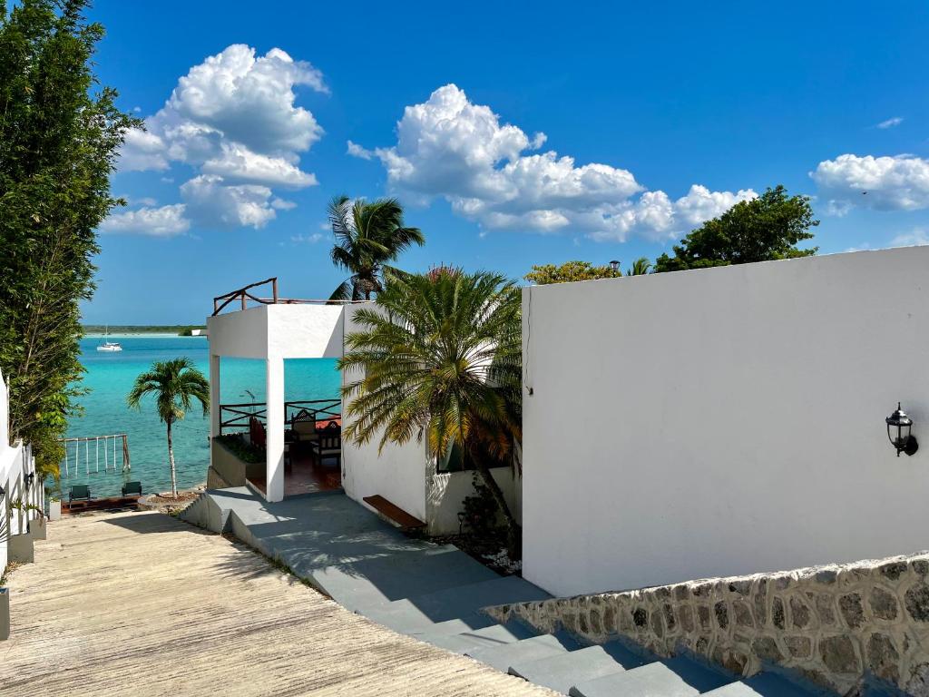 1024x768 Vacation Home Casa en la laguna de Bacalar, Mexico