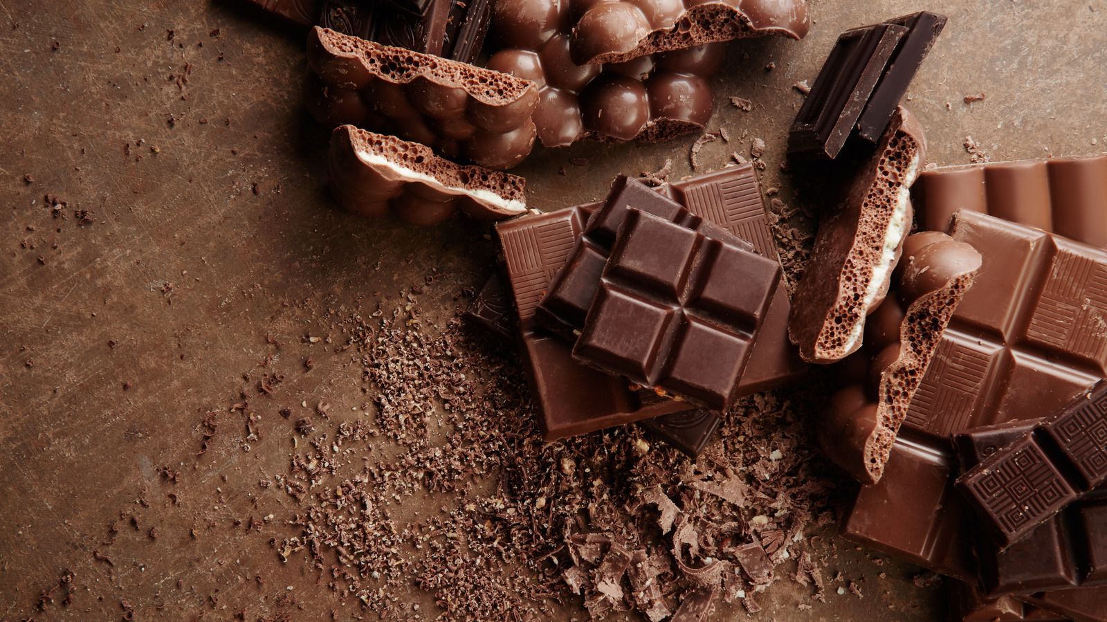 1600x899 Milk Chocolate And Dark Chocolate