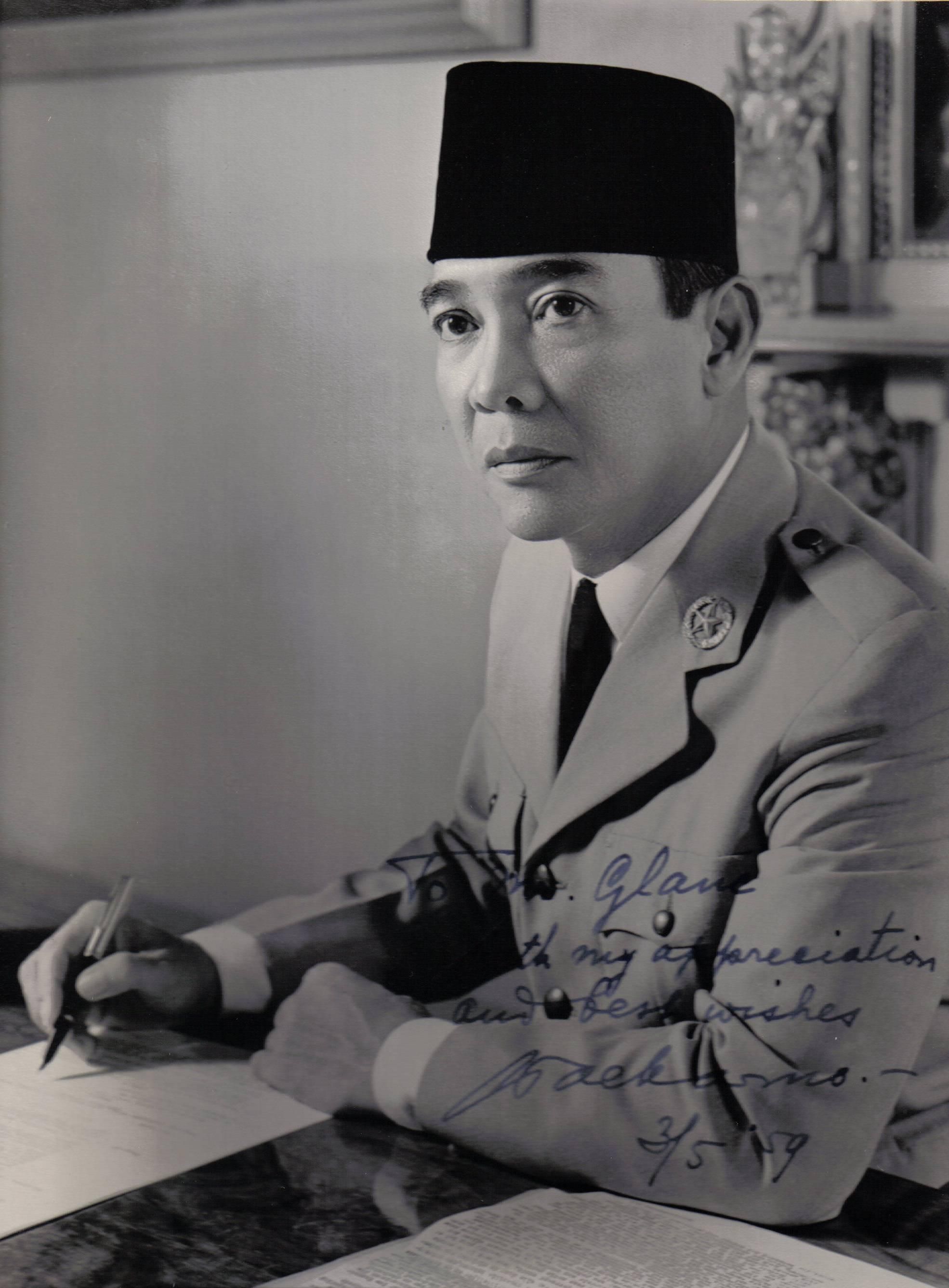 Ir. Soekarno Wallpapers - Top Free Ir. Soekarno Backgrounds ...