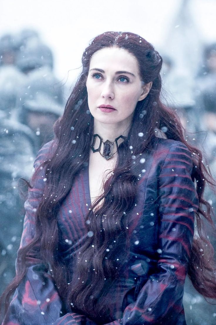 736x1106 thrones premiere, Carice van houten