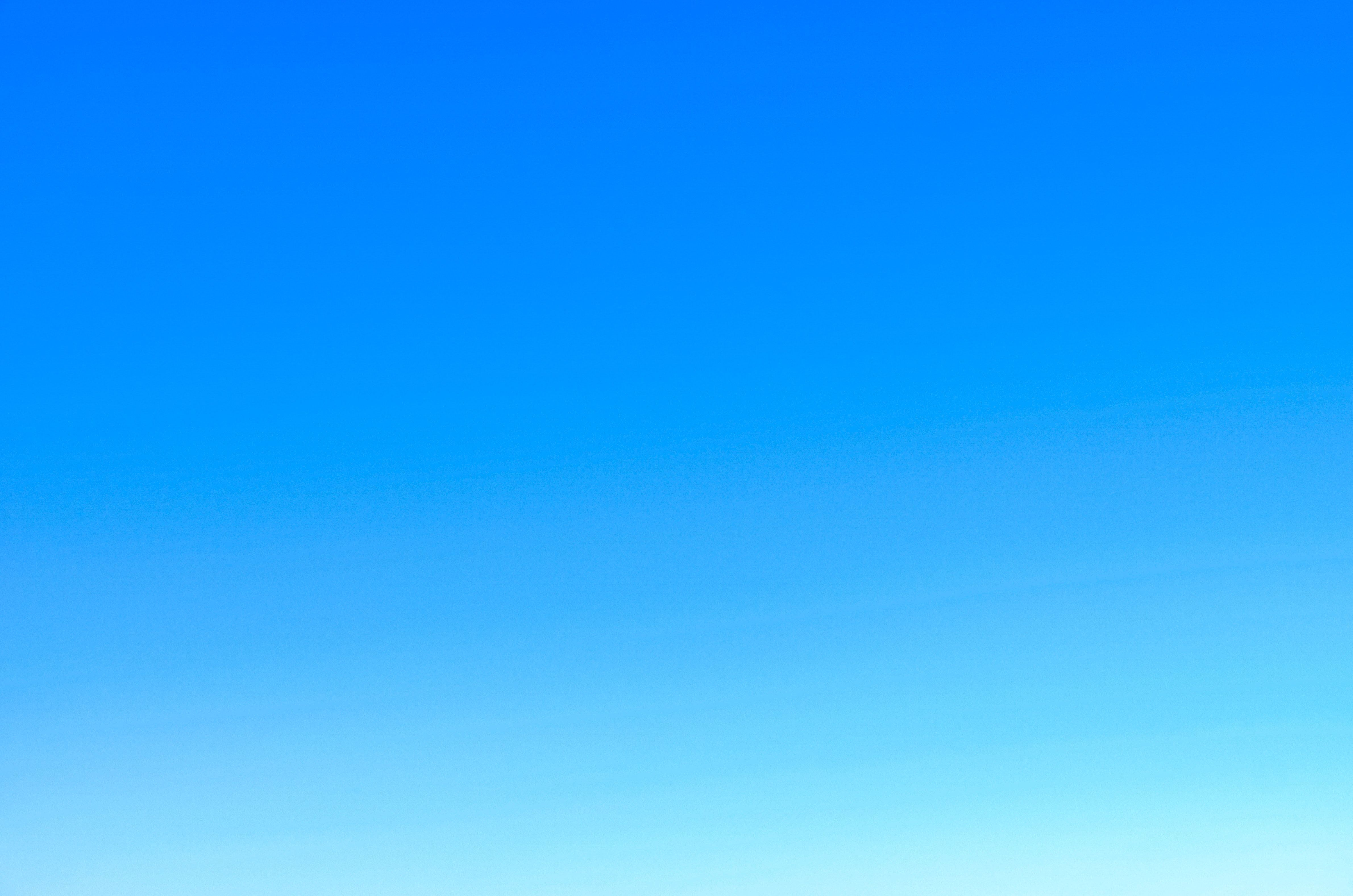 4761x3153 4k Wallpaper Blue Sky Blur 281260