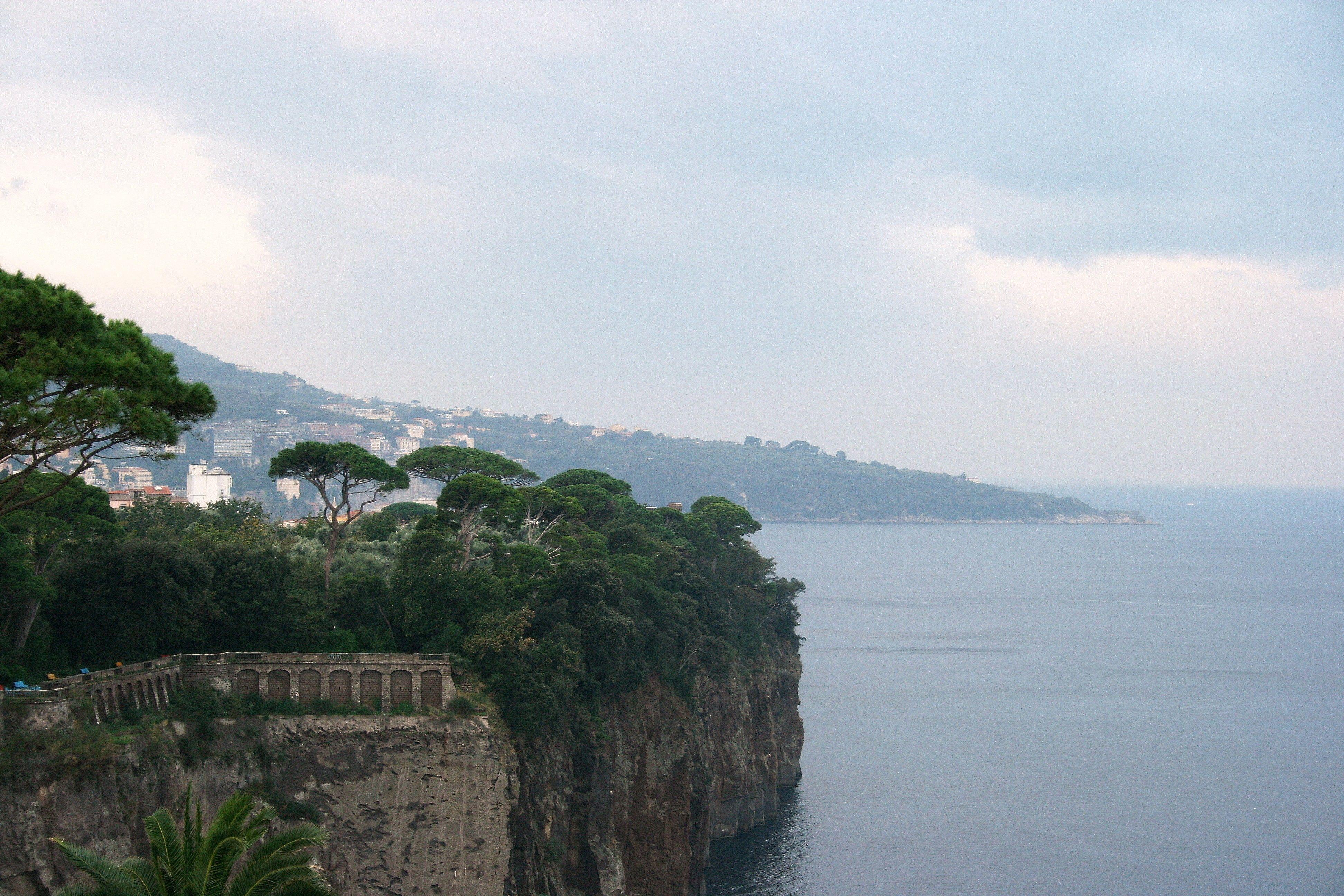 3888x2592 Ocean Sea: Sorrento Italy Vacation Paradise Resort Landscape