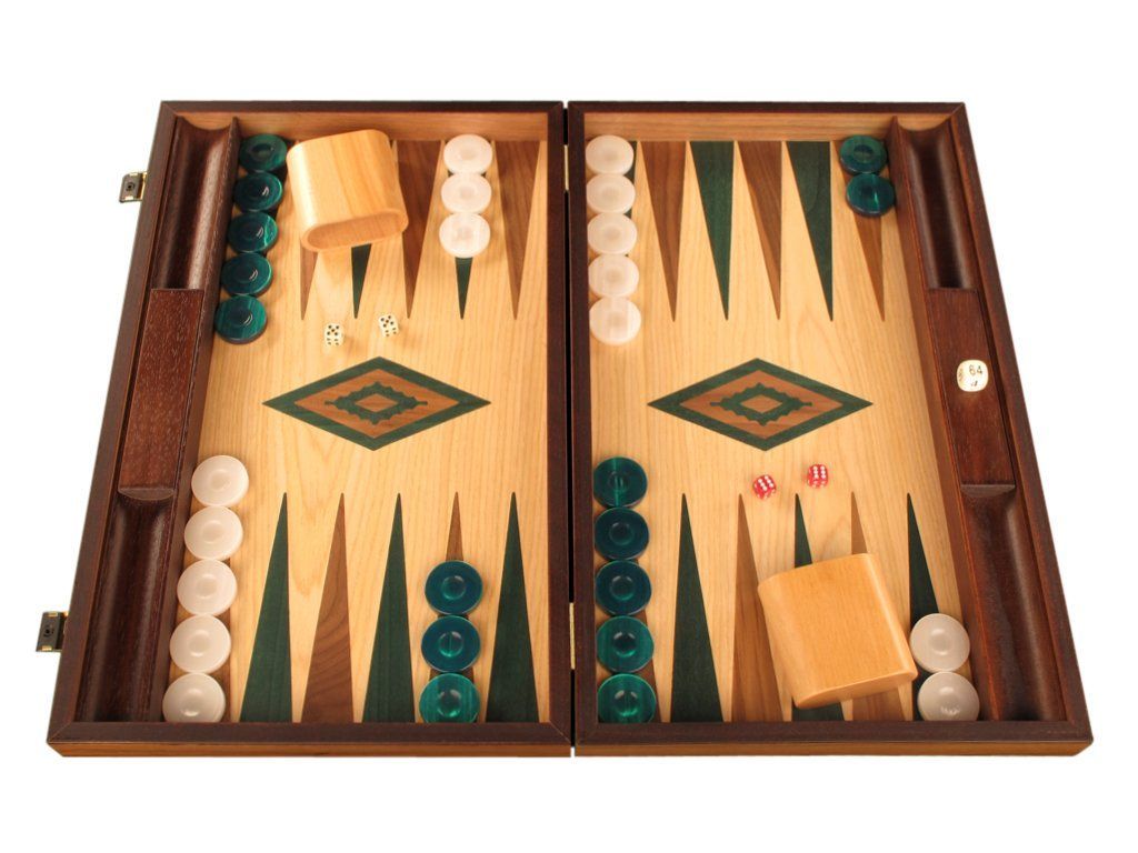 1024x768 Oak Wood Backgammon Set