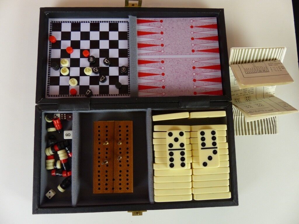 1024x768 Mini Folding Magnetic Board Games Chess