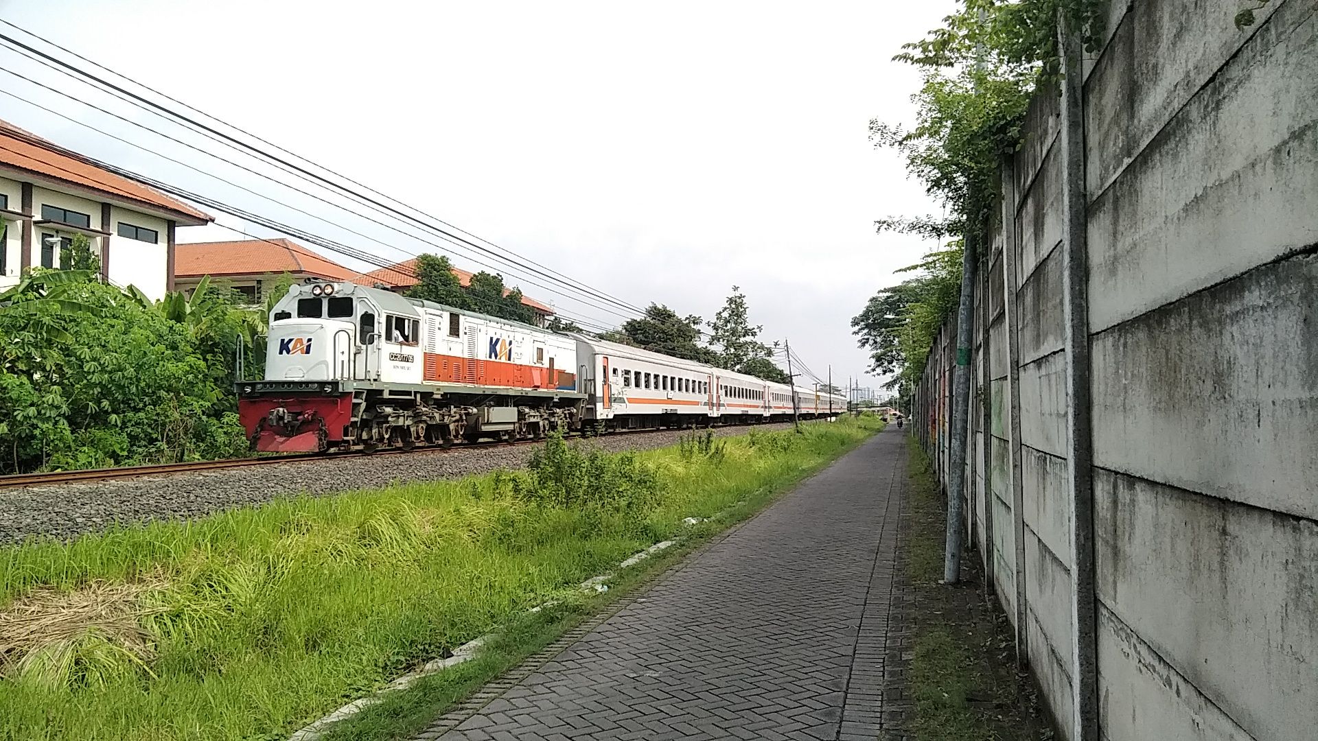 Kereta Api Wallpapers - Top Free Kereta Api Backgrounds - WallpaperAccess