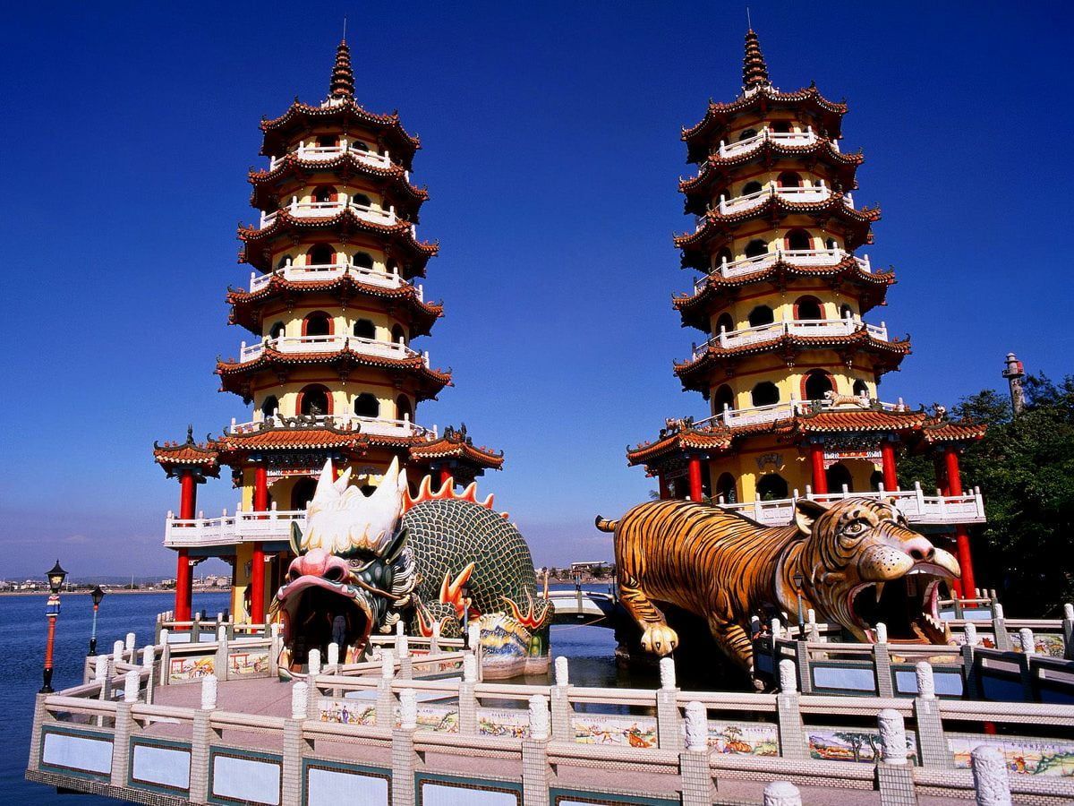 1200x900 Lotus Pond, China, Kaohsiung background