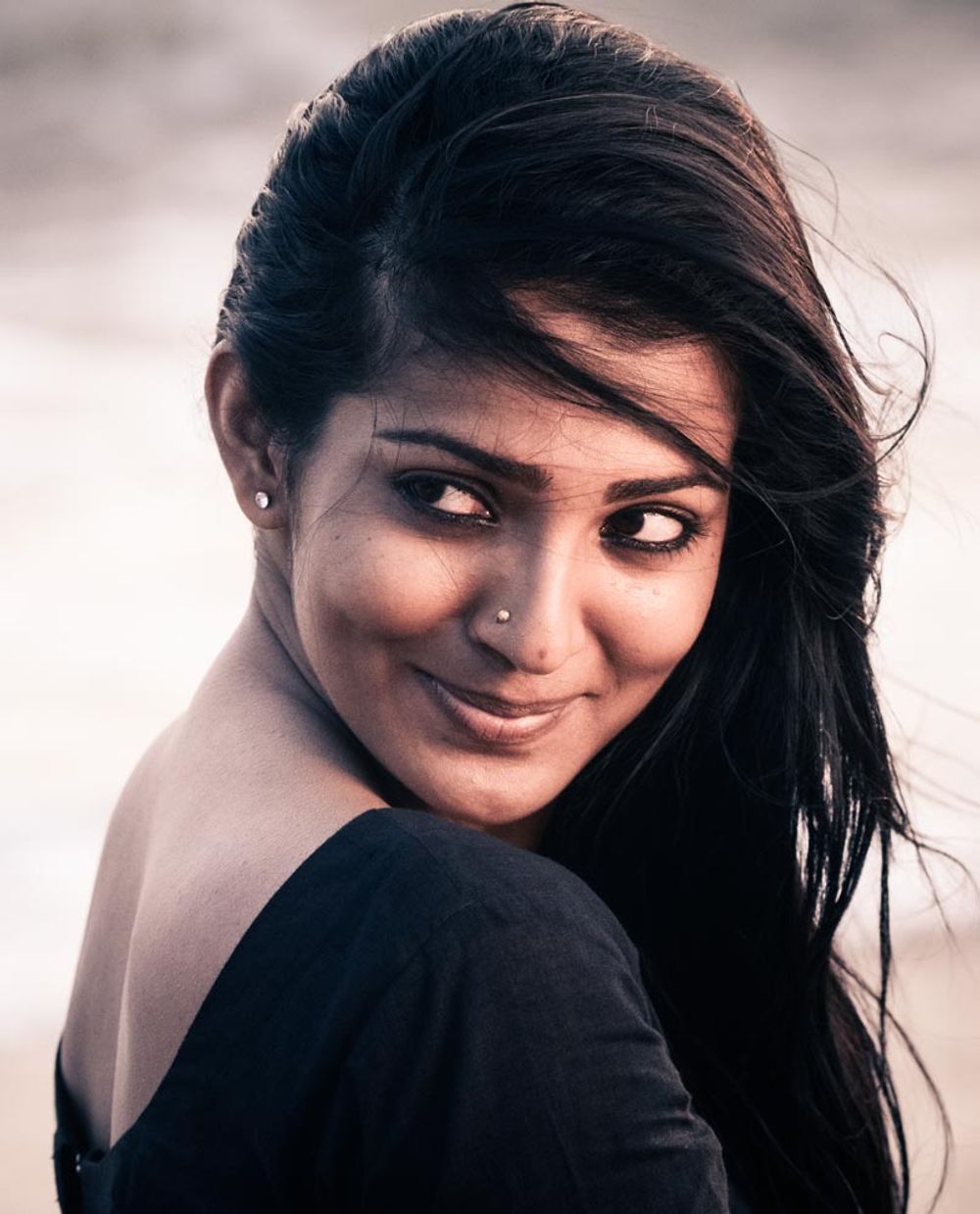 1000x1239 Maryan on