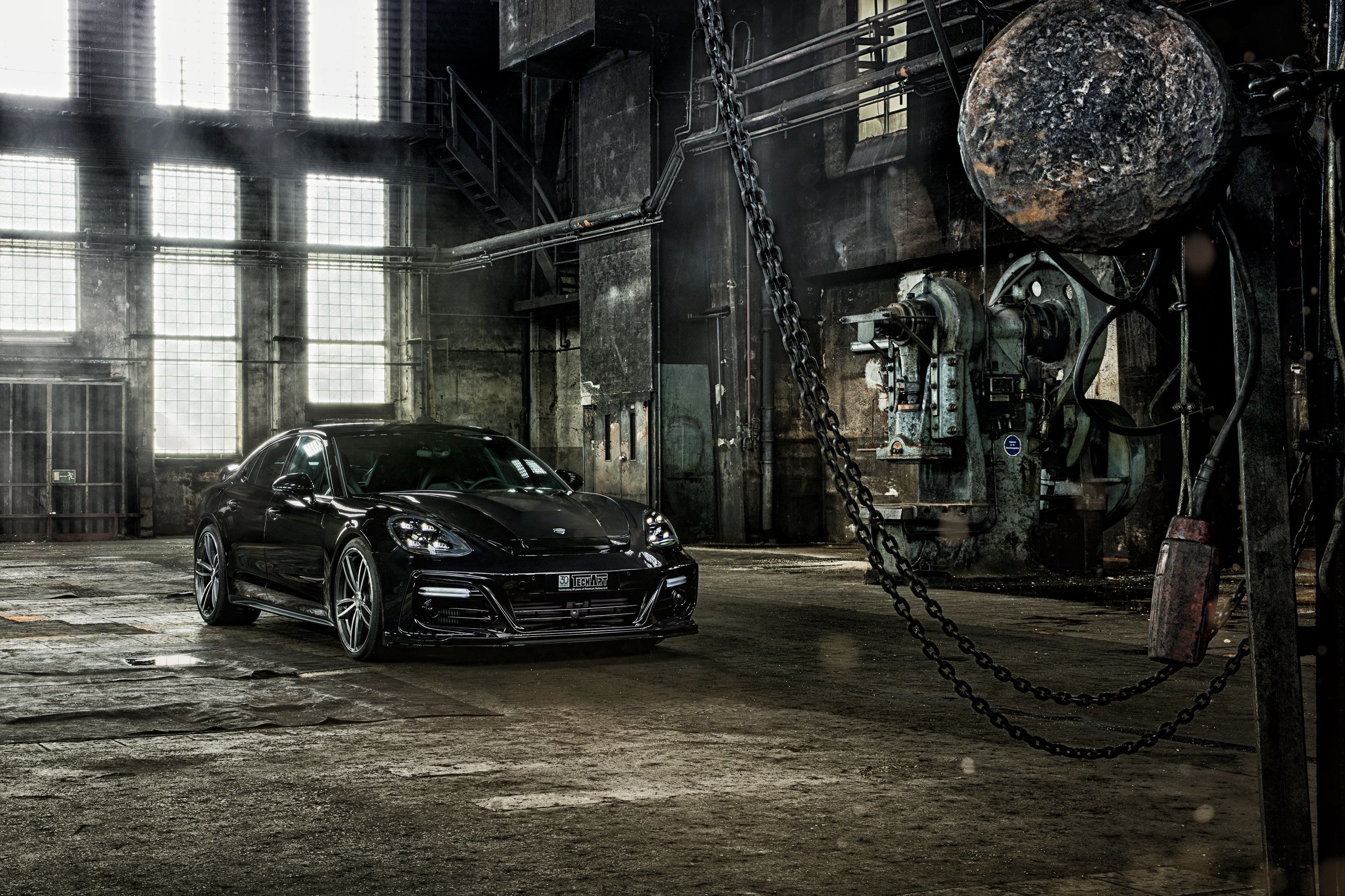 3000x2000 Porsche Panamera in an Abandoned Factory