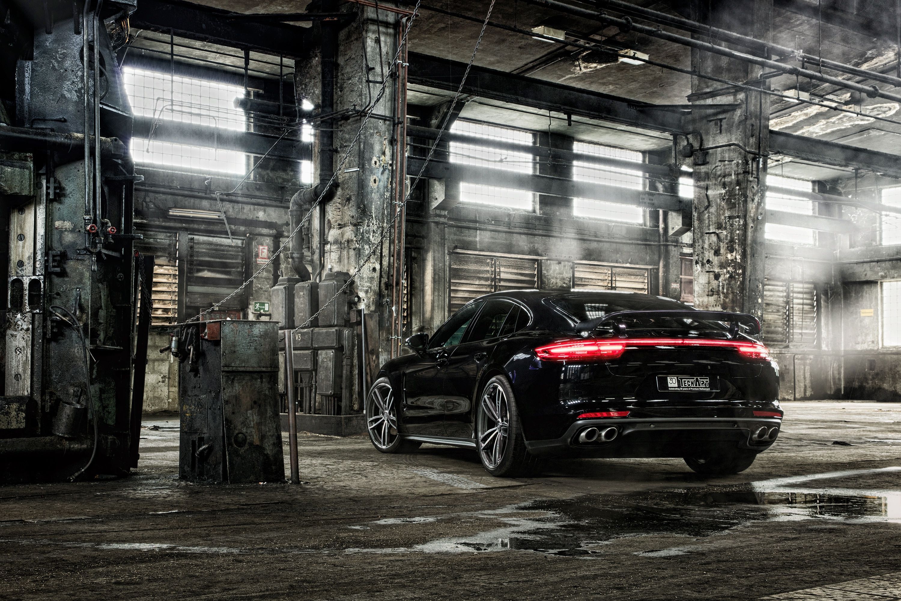 3000x2000 Porsche Panamera in an Abandoned Factory
