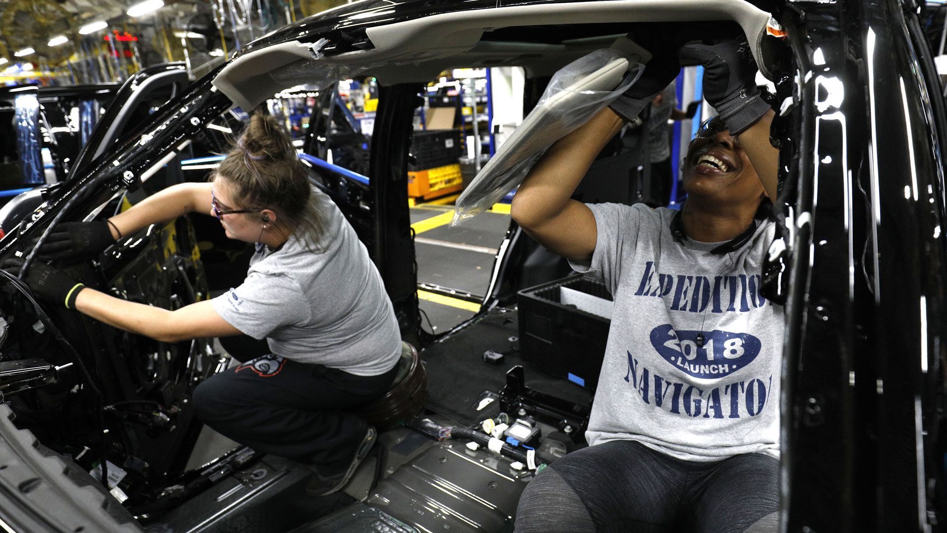 1920x1080 factory workers urge plant shutdowns