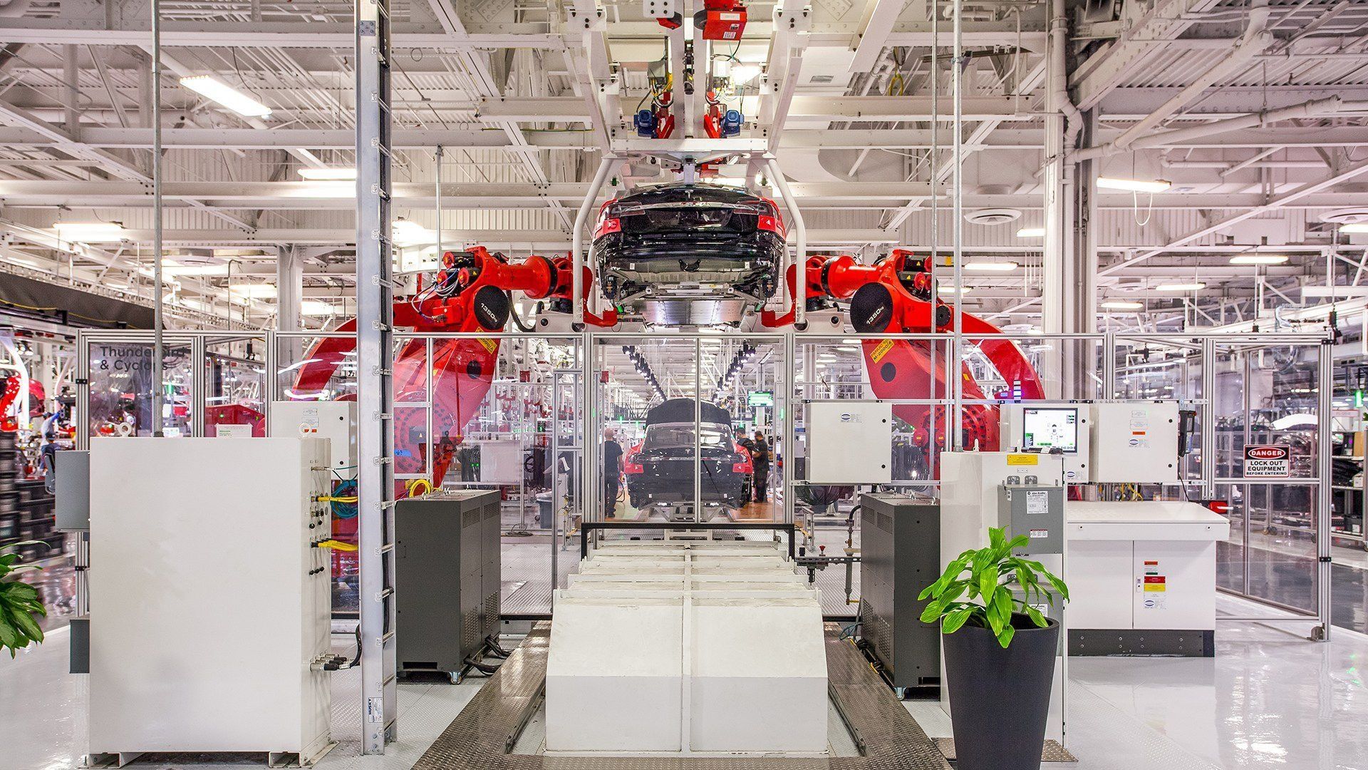 1920x1080 Building Tesla: inside Elon Musk's car