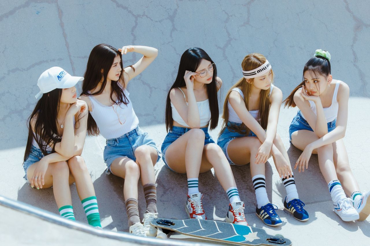 1280x853 NewJeans Kpop Wallpaper