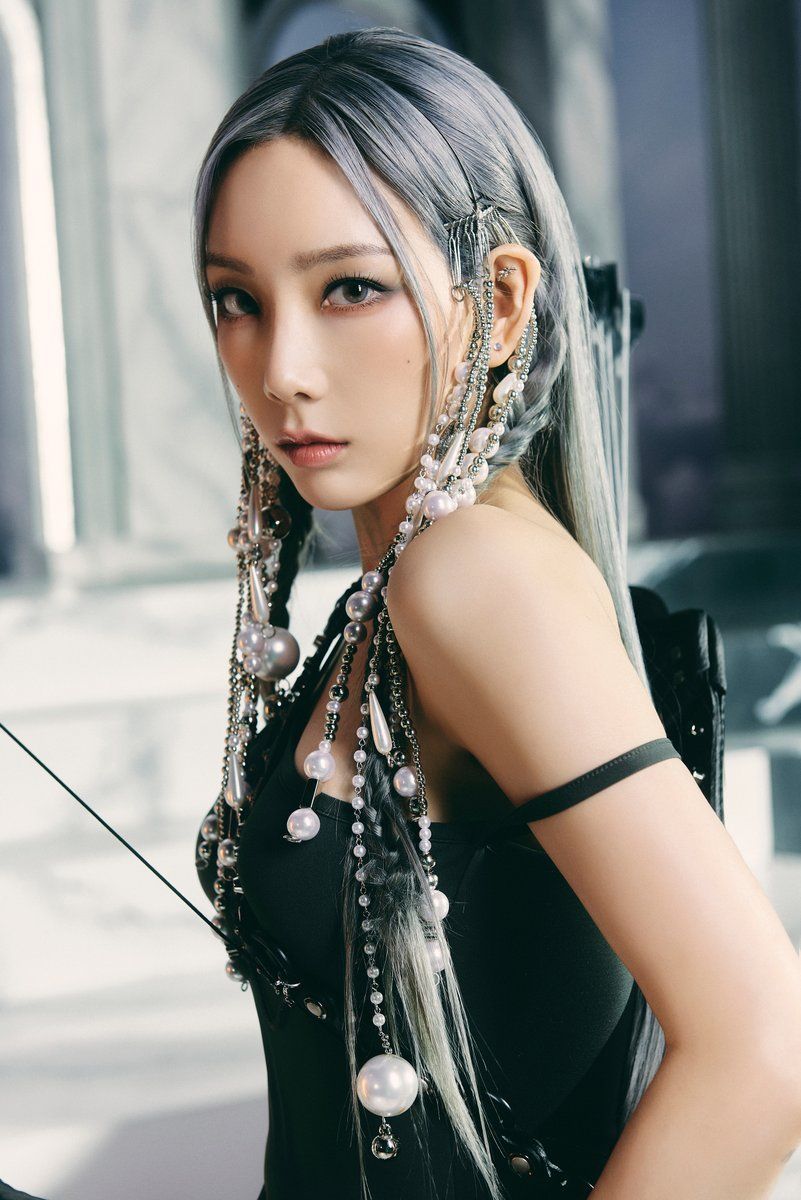 801x1200 Girls' Generation (SNSD) Taeyeon 3rd Album: INVU (Image Teaser 8 Teaser Image)