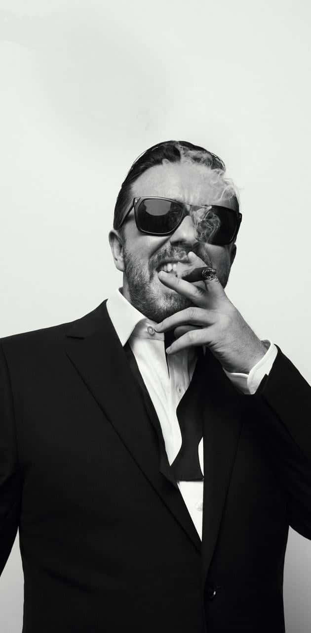 630x1280 Download A portrait of Ricky Gervais Wallpaper