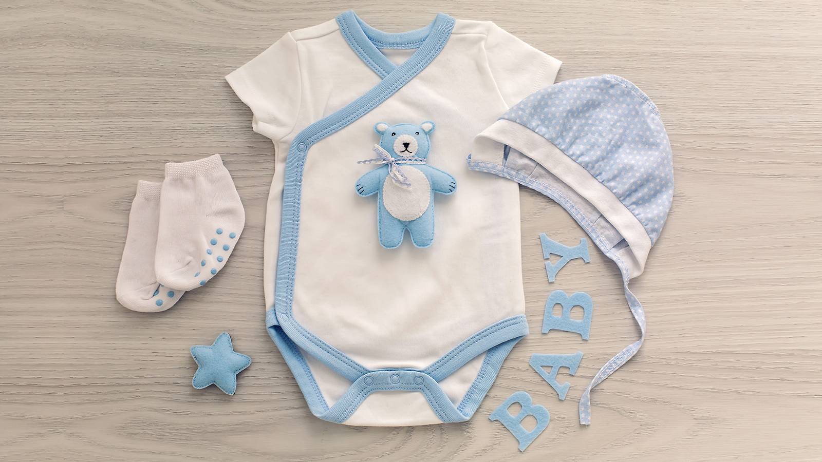 1600x900 tips on buying clothes for your baby
