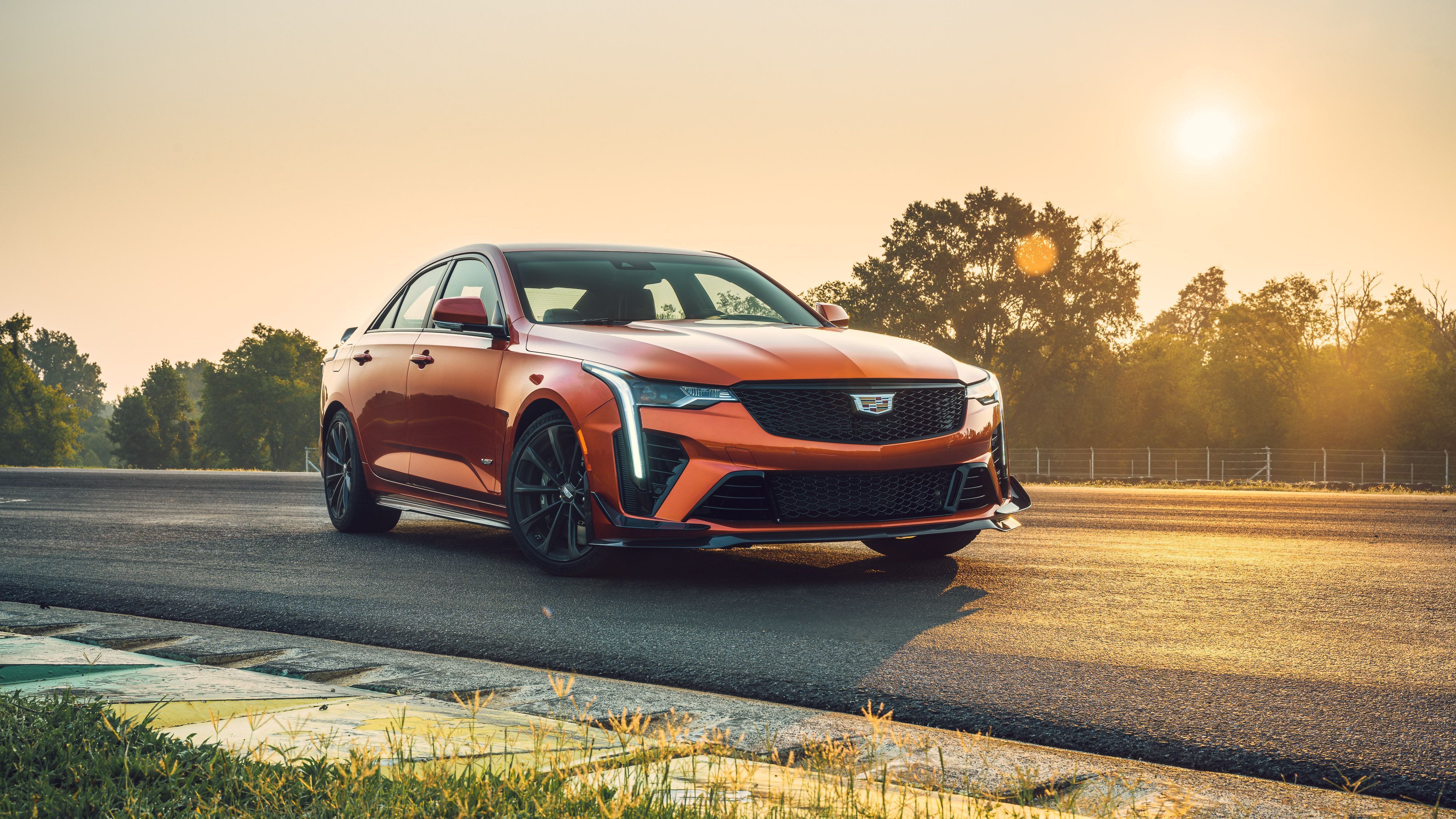 4000x2250 Cadillac CT4 V Blackwing 2022 4K Wallpaper Car Wallpaper
