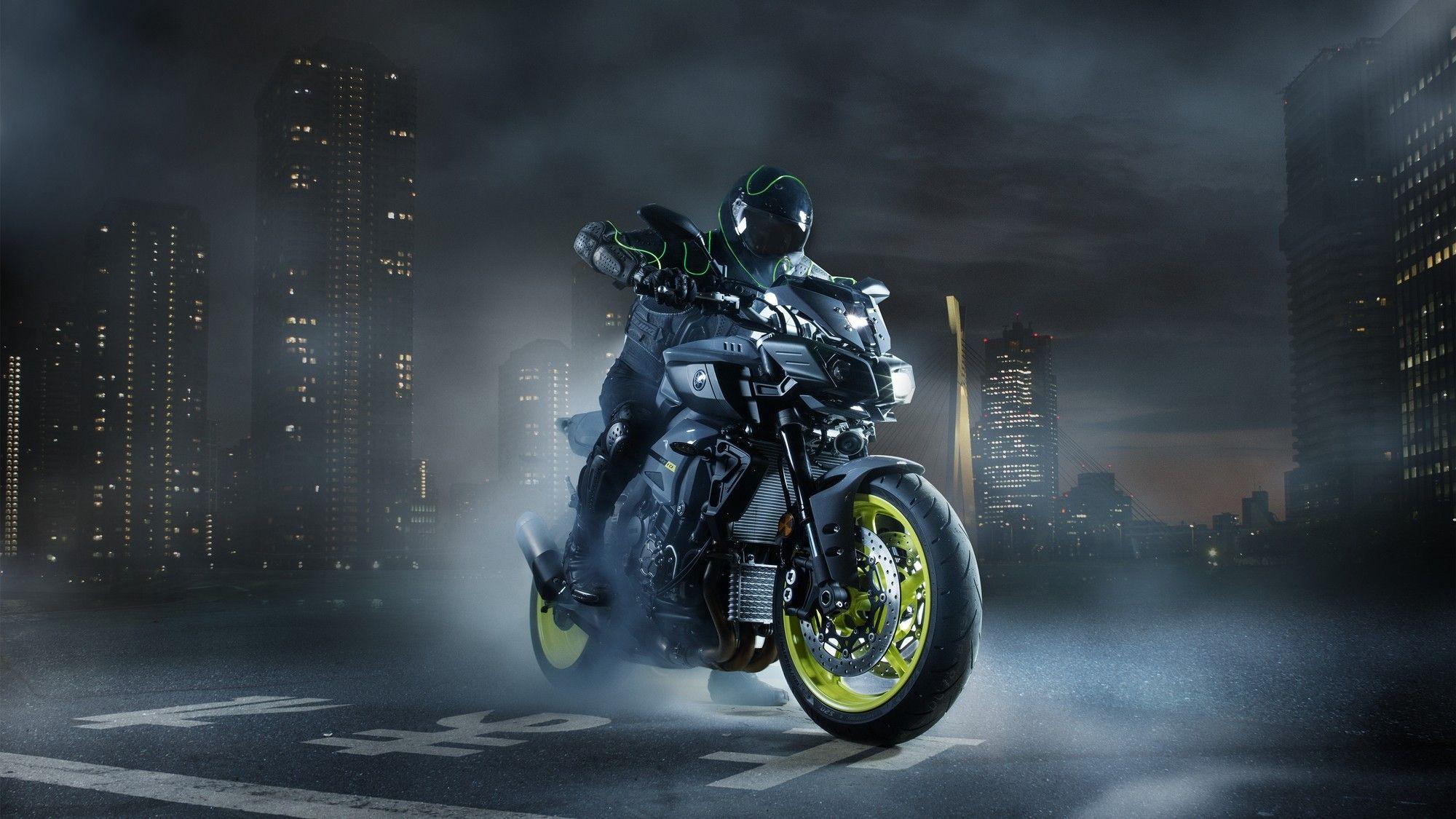 2000x1125 EICMA 2015: Futuristic Looking 2016 Yamaha MT 10 “Ray Of Darkness