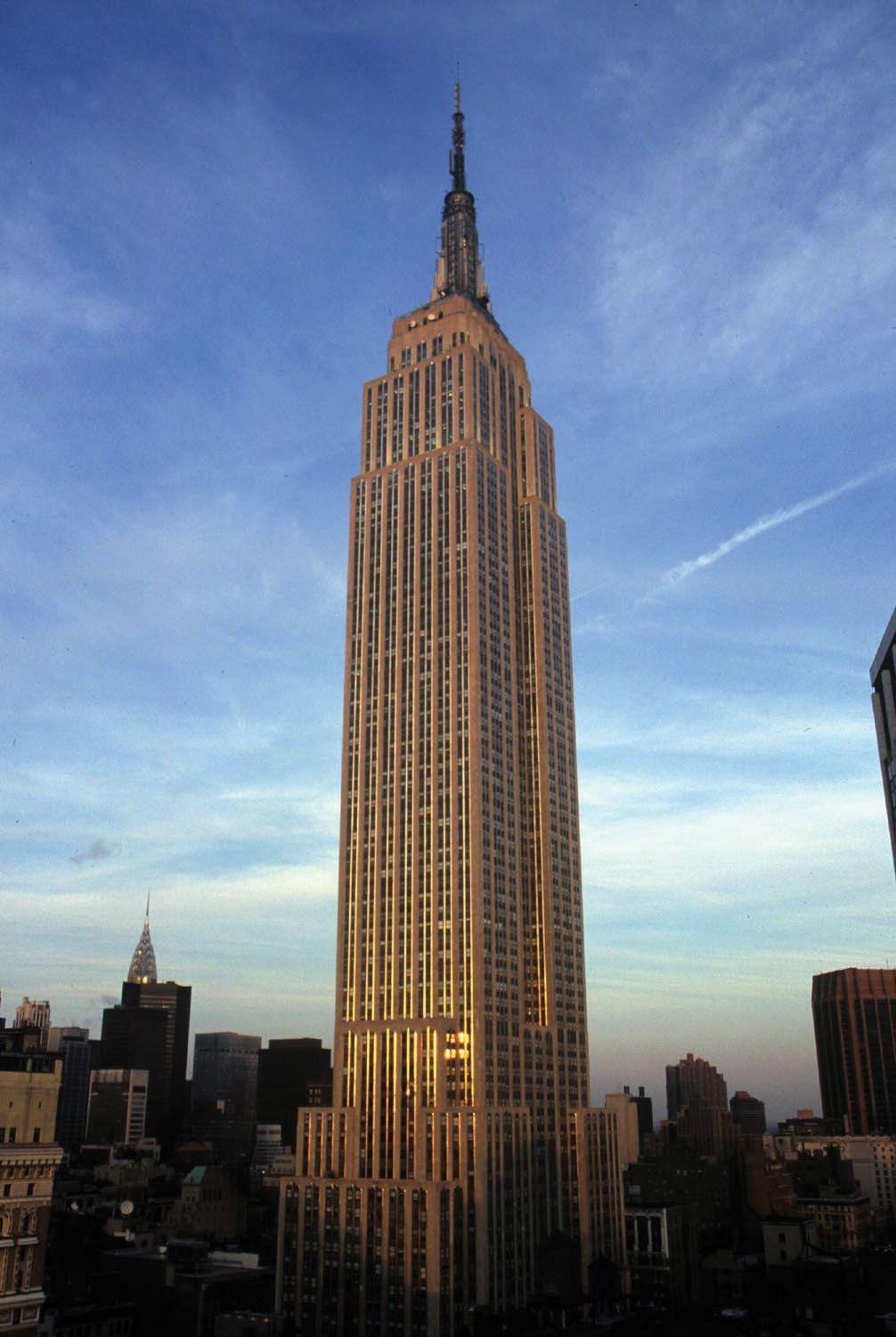 1006x1500 Empire State Building Wallpaper for Mobile
