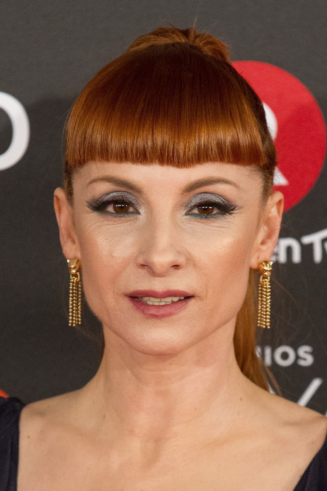 1074x1610 Najwa Nimri Image —