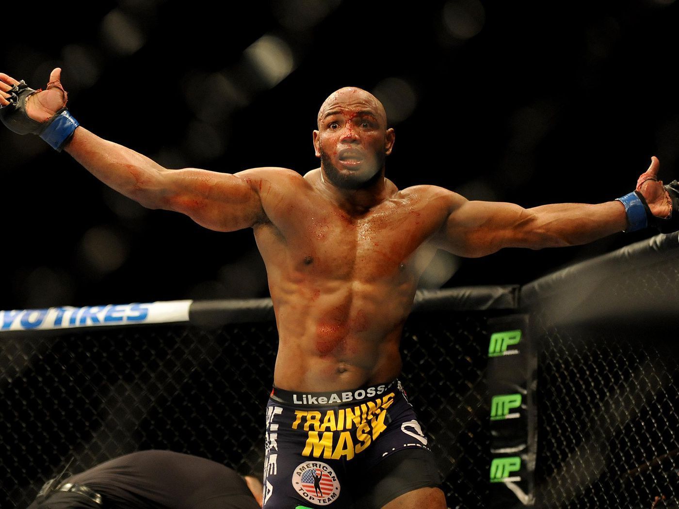 1400x1050 Yoel Romero injured, out of UFC on FOX