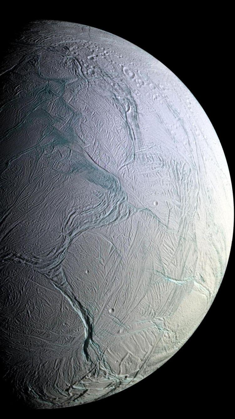 750x1334 Enceladus Moon Saturn iPhone 6 Wallpaper HD