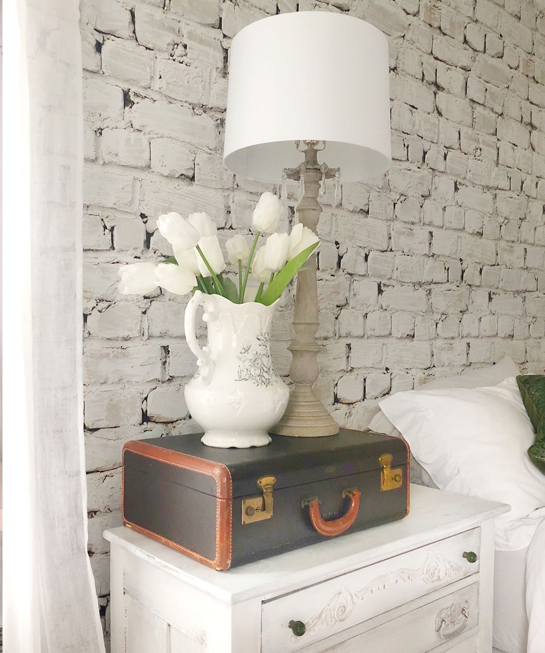 1100x1318 Whitewash Bricks Wallpaper, White