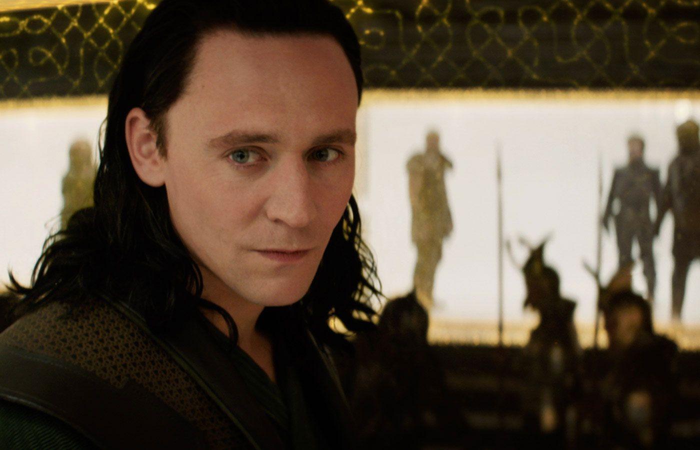 1400x900 Thor 2 The Dark World 2013 Movie Wallpaper HD & Facebook Covers