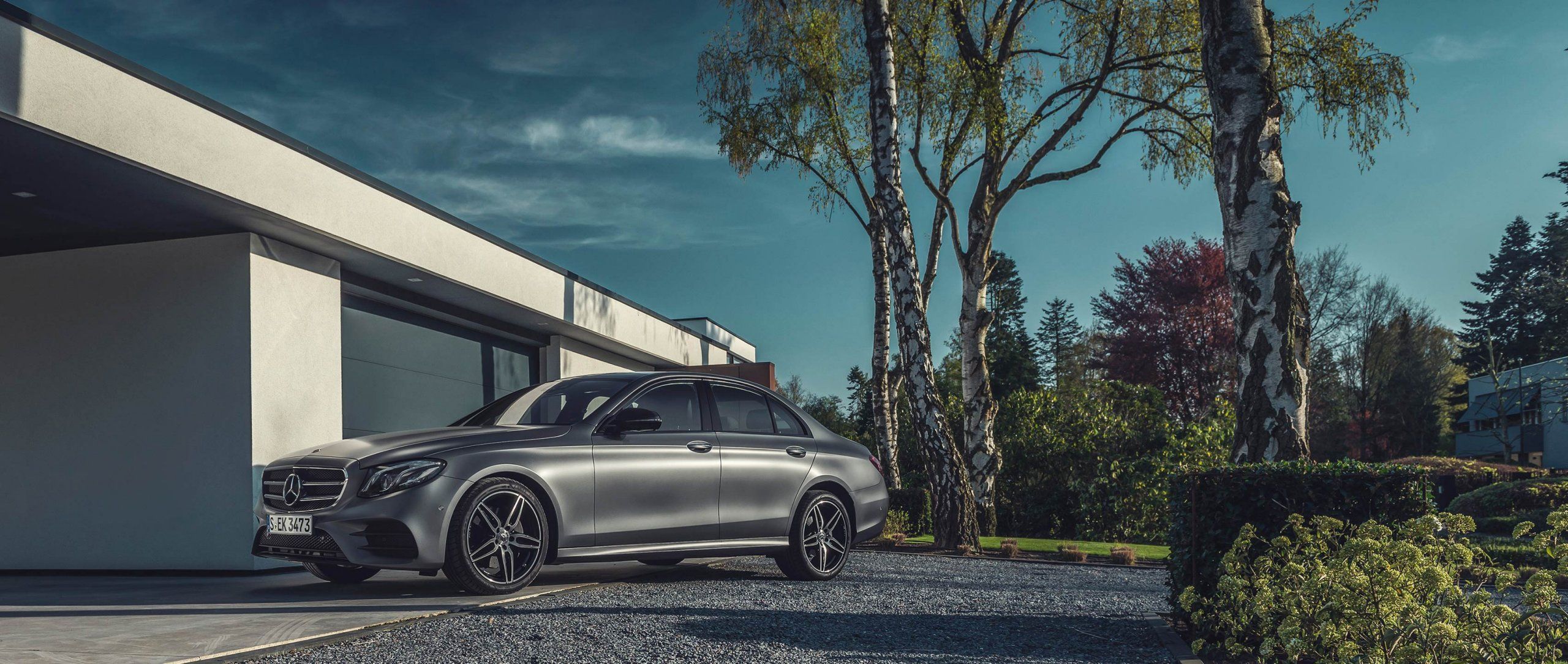 2560x1084 Mercedes E Class Wallpaper