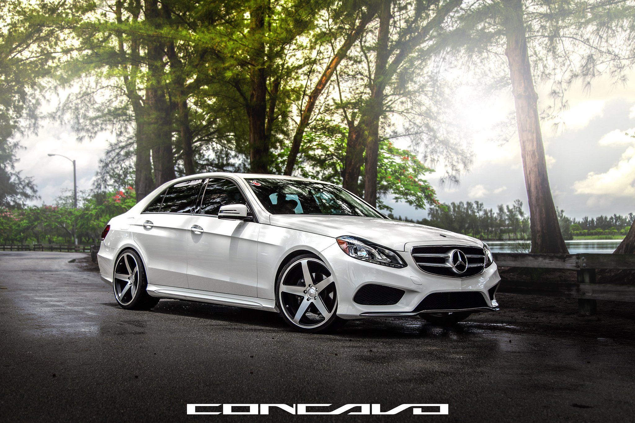 2048x1366 Mercedes Benz E350 Tuning concavo