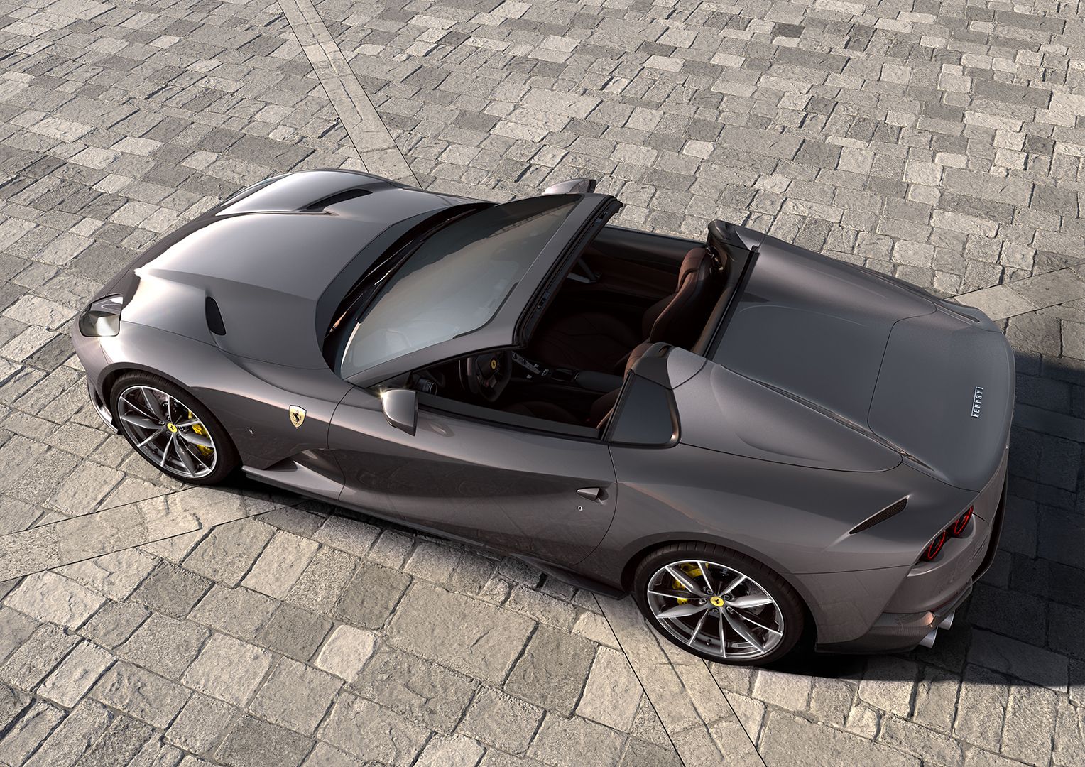 1528x1080 Ferrari 812 GTS, the V12 spider returns