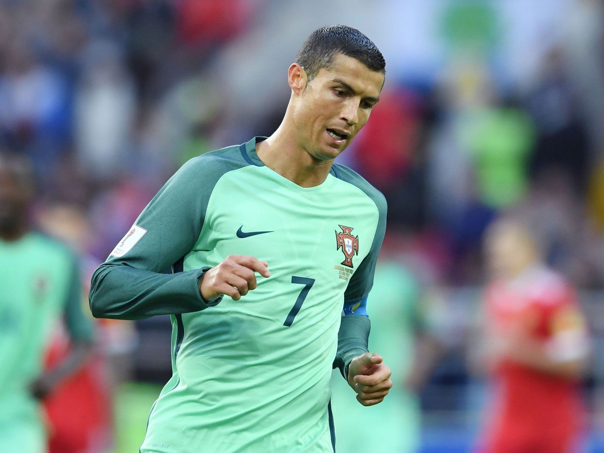2048x1536 Luis Figo insists Cristiano Ronaldo is