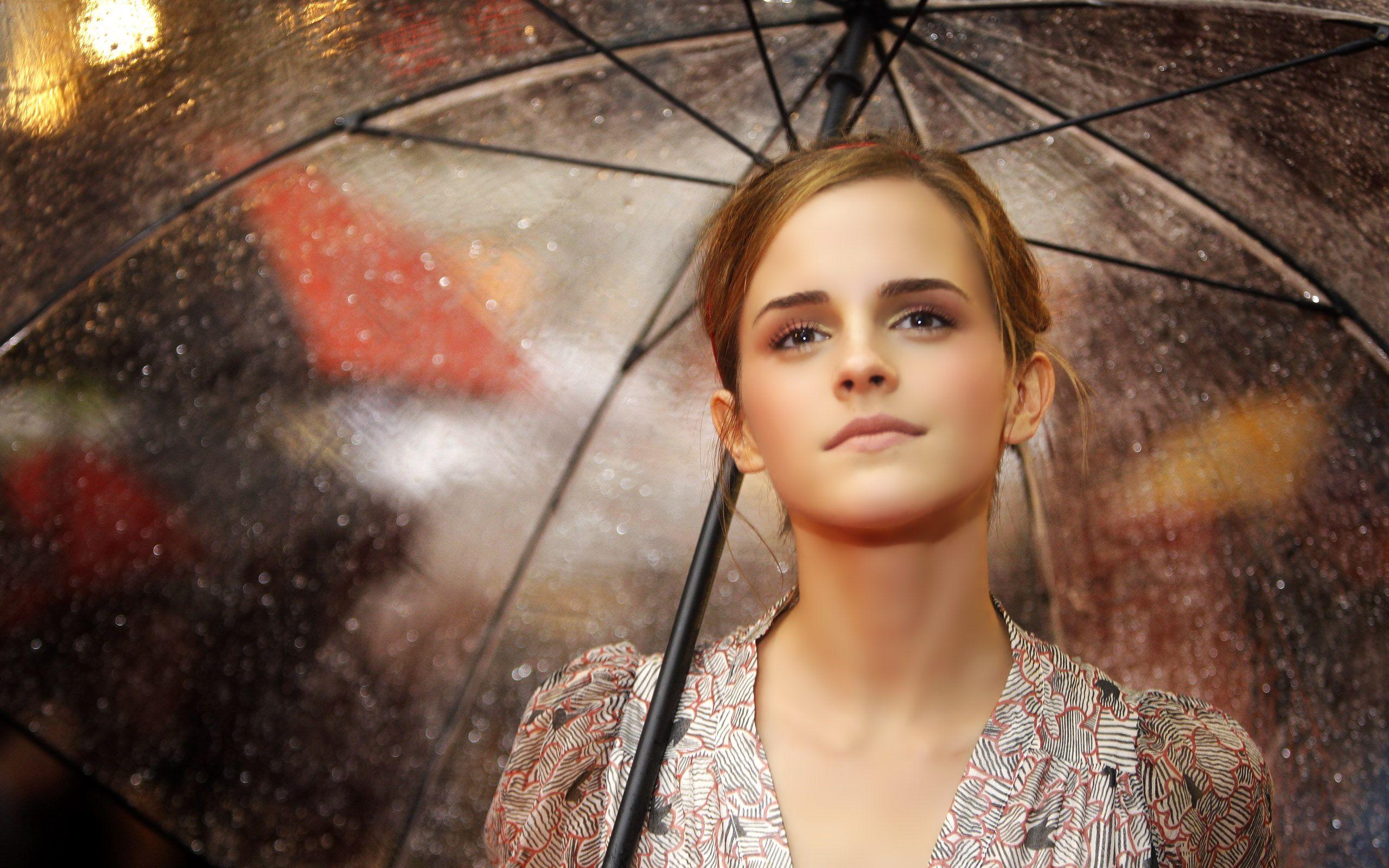 2560x1600 hot girl in rain. Emma Watson Girls Emma Watson in Rain